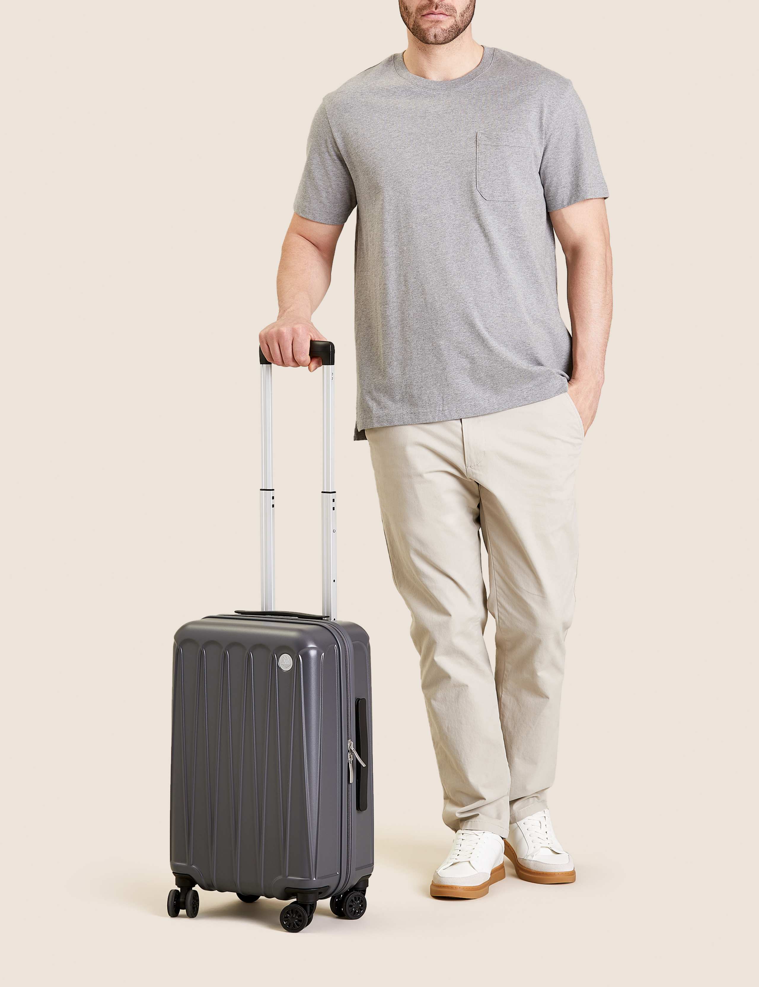 Amalfi 4 Wheel Hard Shell Cabin Suitcase 5 of 5