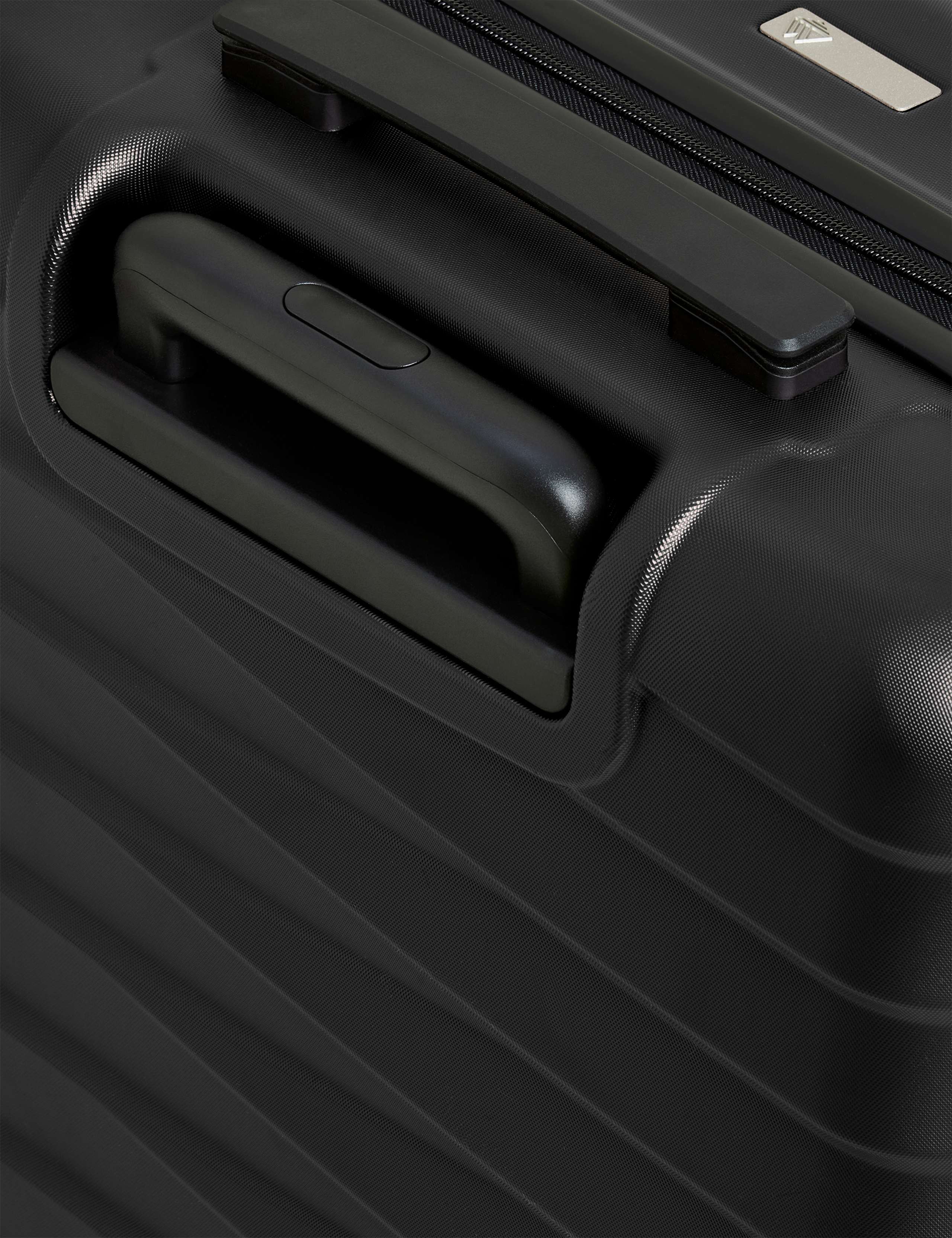 Oslo 4 Wheel Hard Shell Medium Suitcase 4 of 6