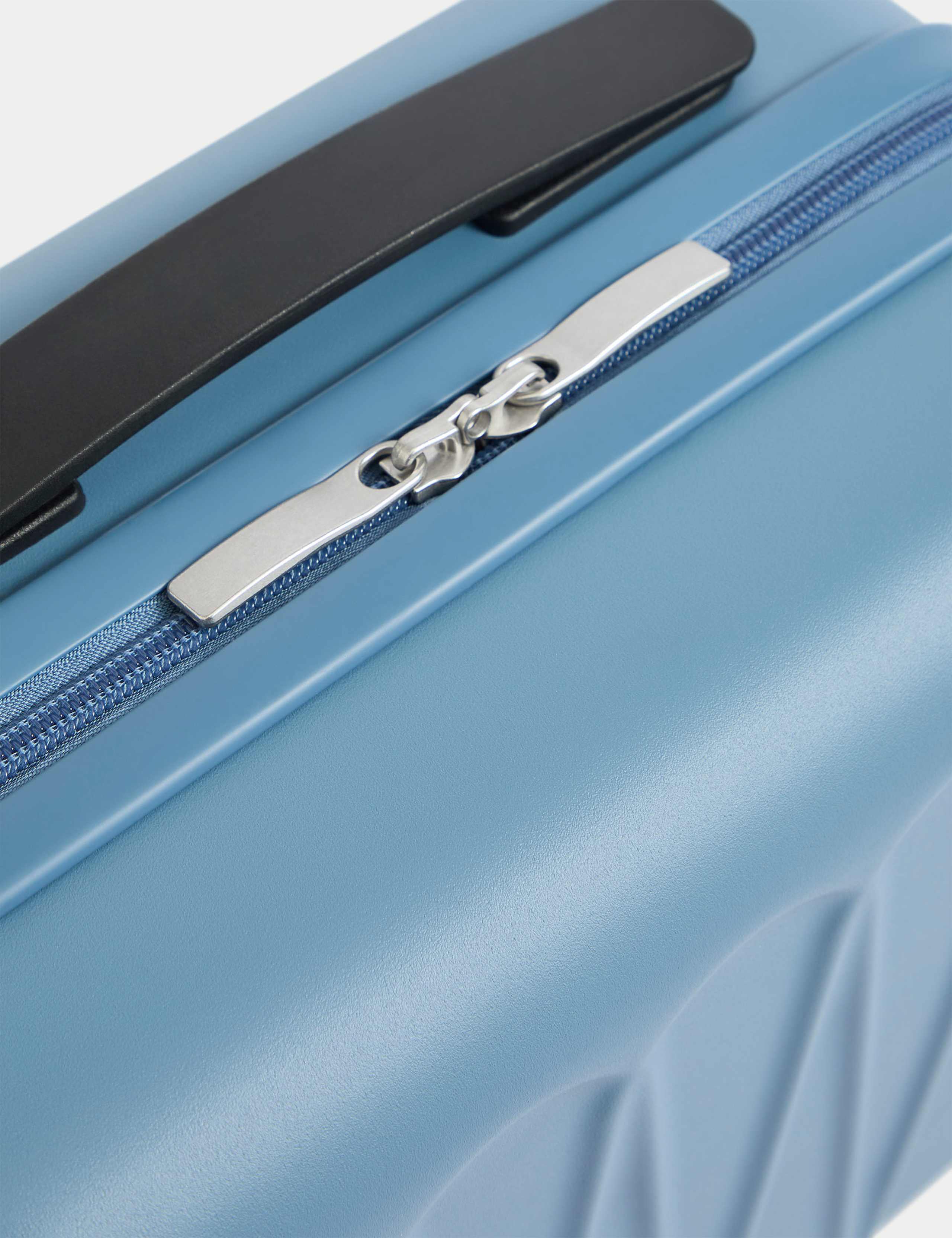 Amalfi Vanity Case 3 of 6