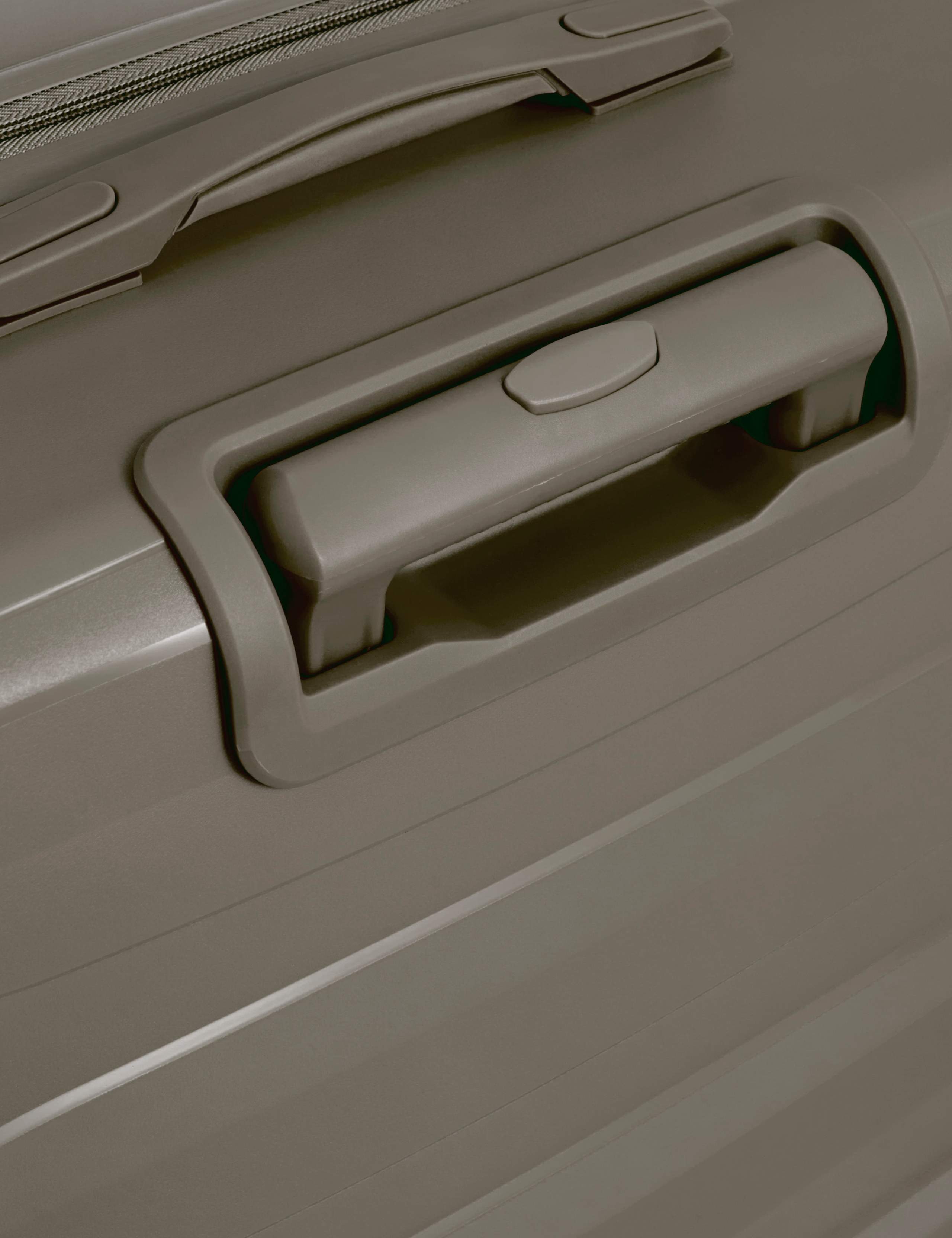 Set of 3 Porto 4 Wheel Hard Shell Suitcases 3 of 5