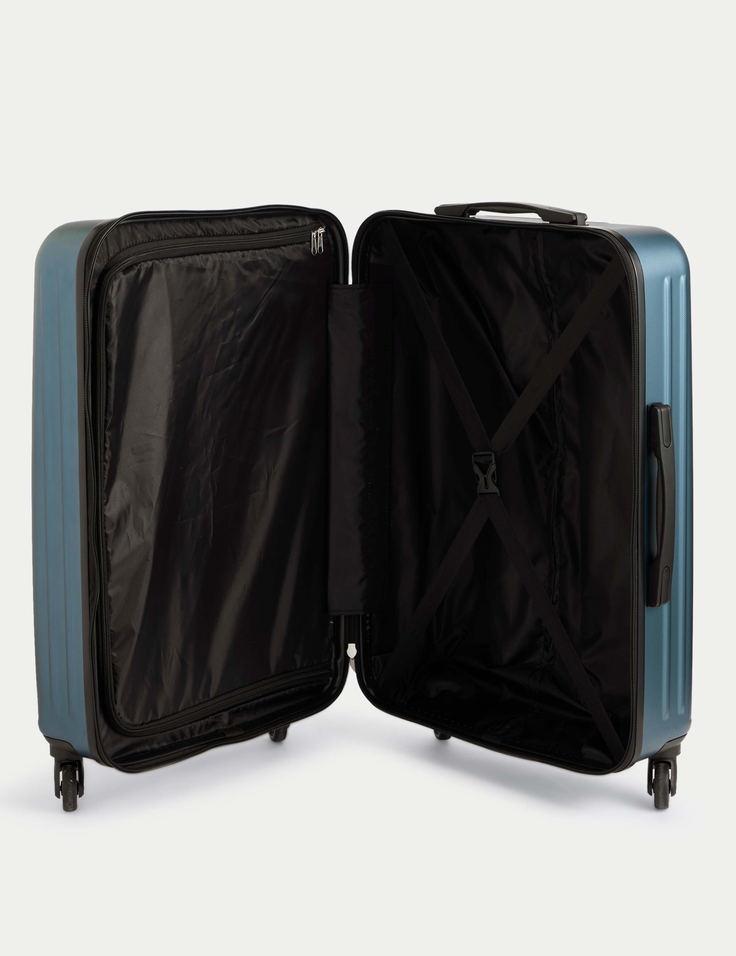 Vienna 4 Wheel Hard Shell Medium Suitcase 6 of 6