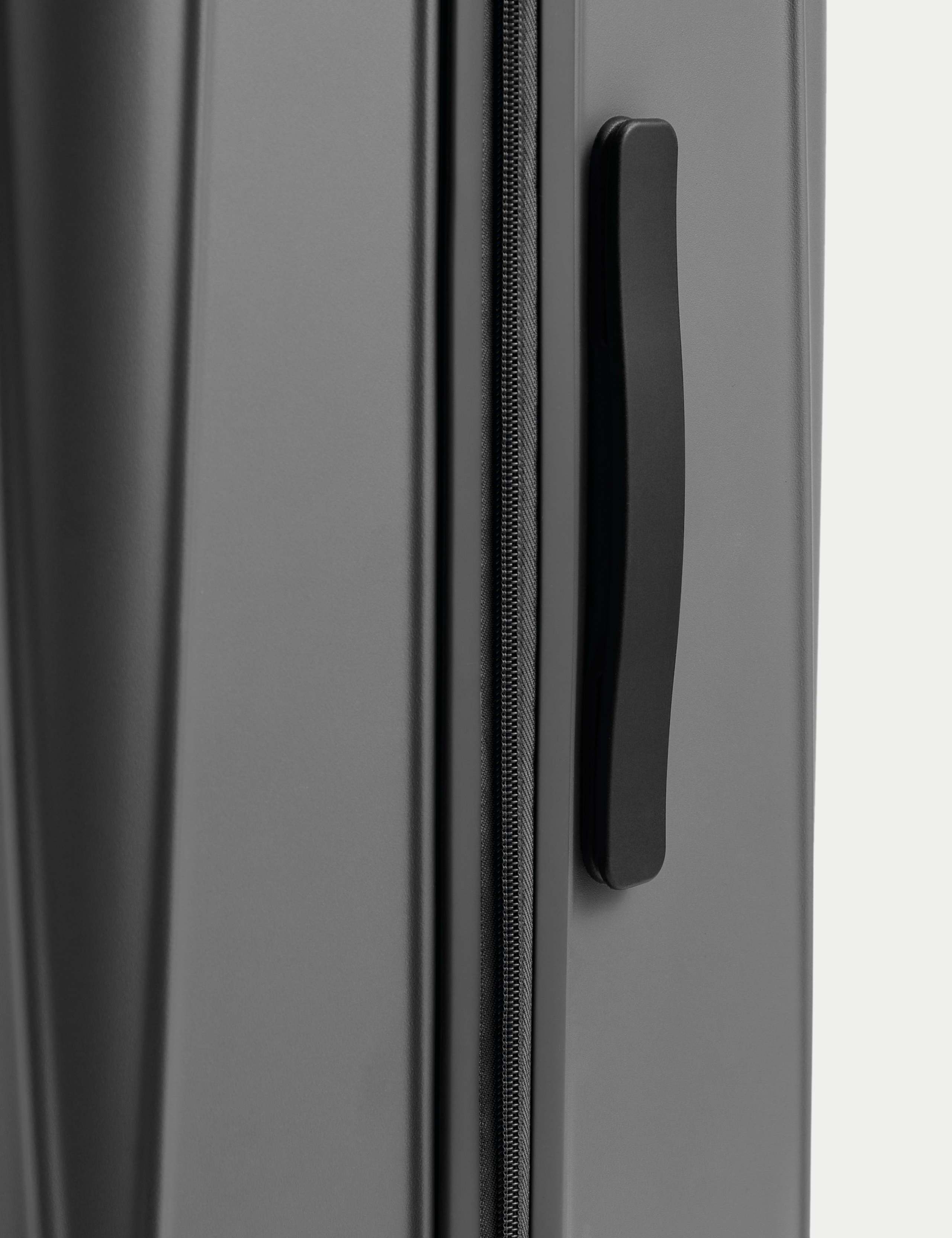 Amalfi 4 Wheel Hard Shell Large Suitcase 4 of 6