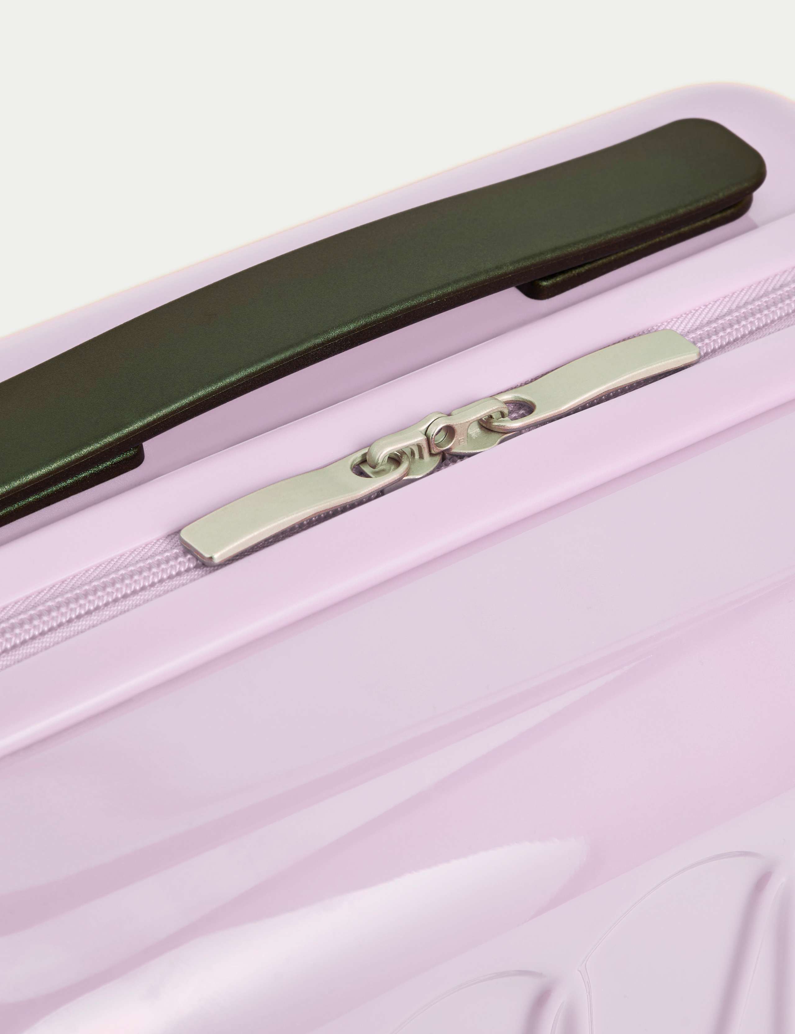 Amalfi Gloss Hard Shell Vanity Case 3 of 7