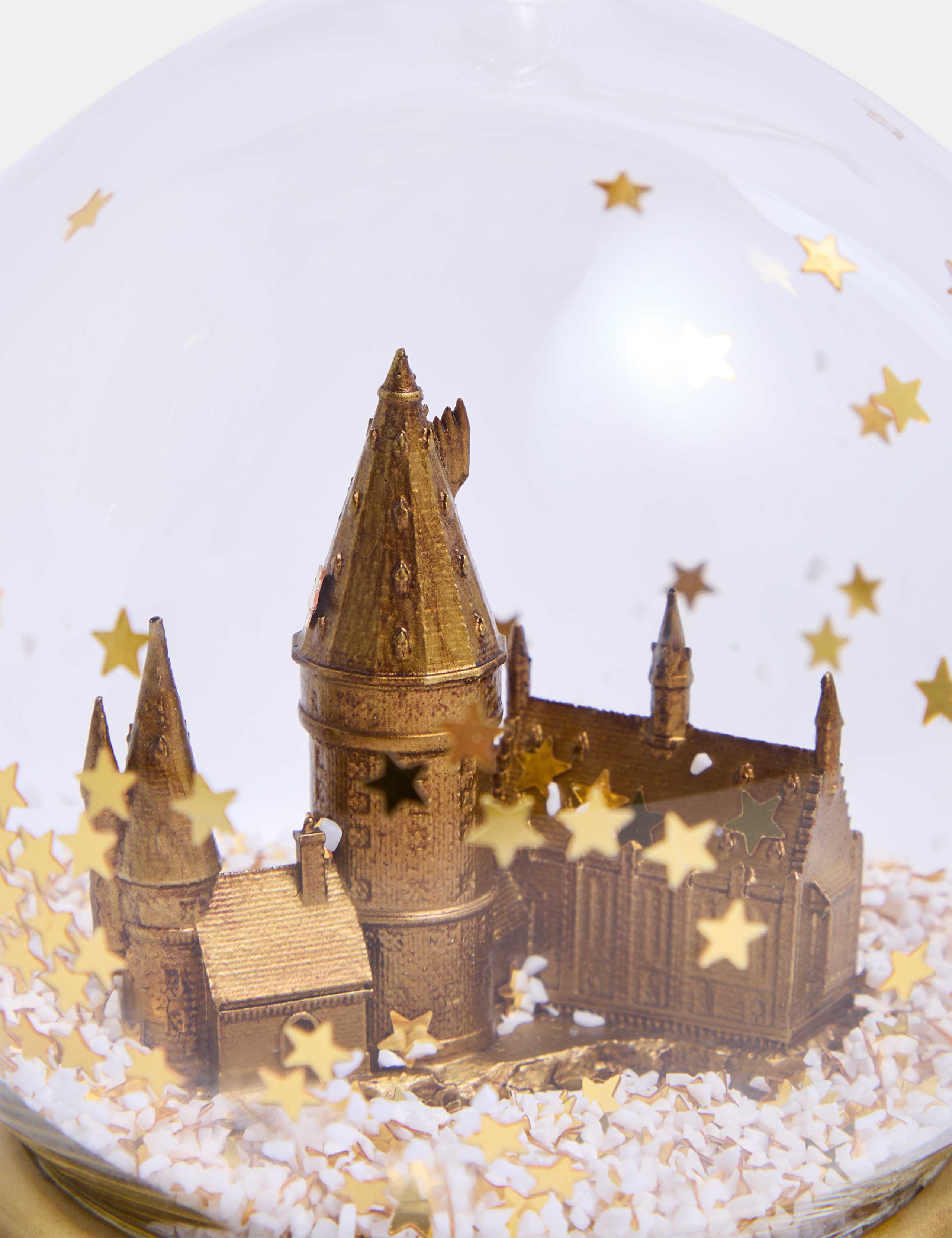 Harry Potter™ Hogwarts Bauble 3 of 5