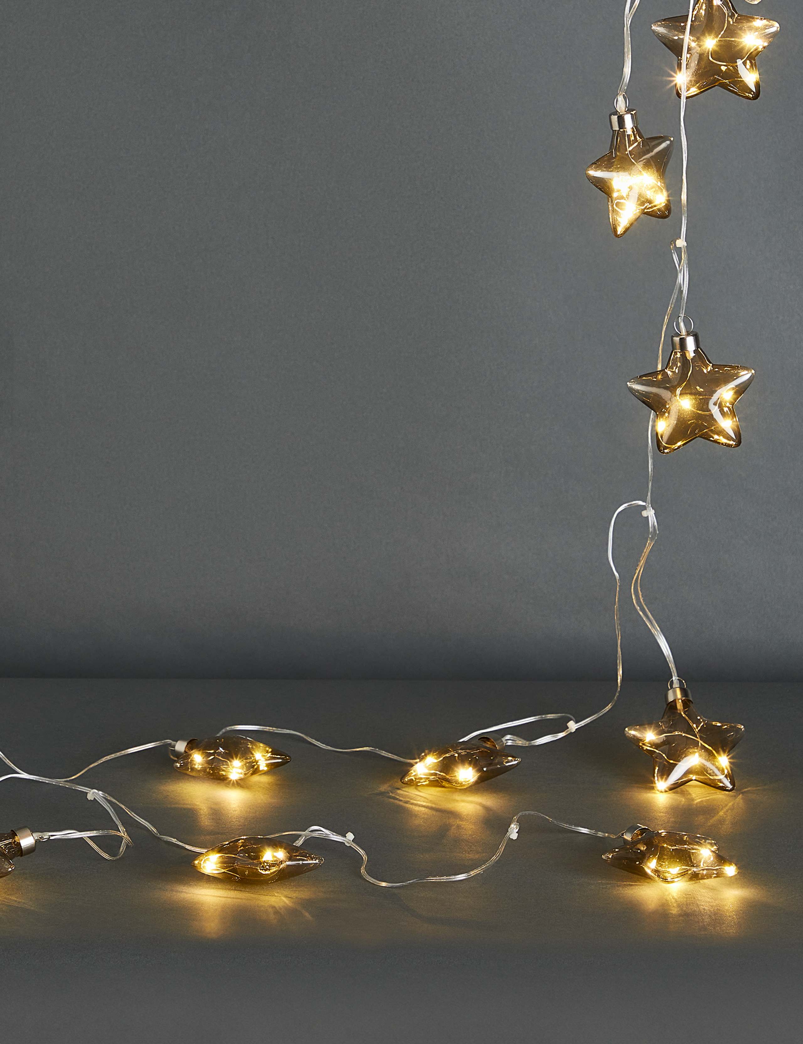 Star Hanging Battery String Lights 1 of 6
