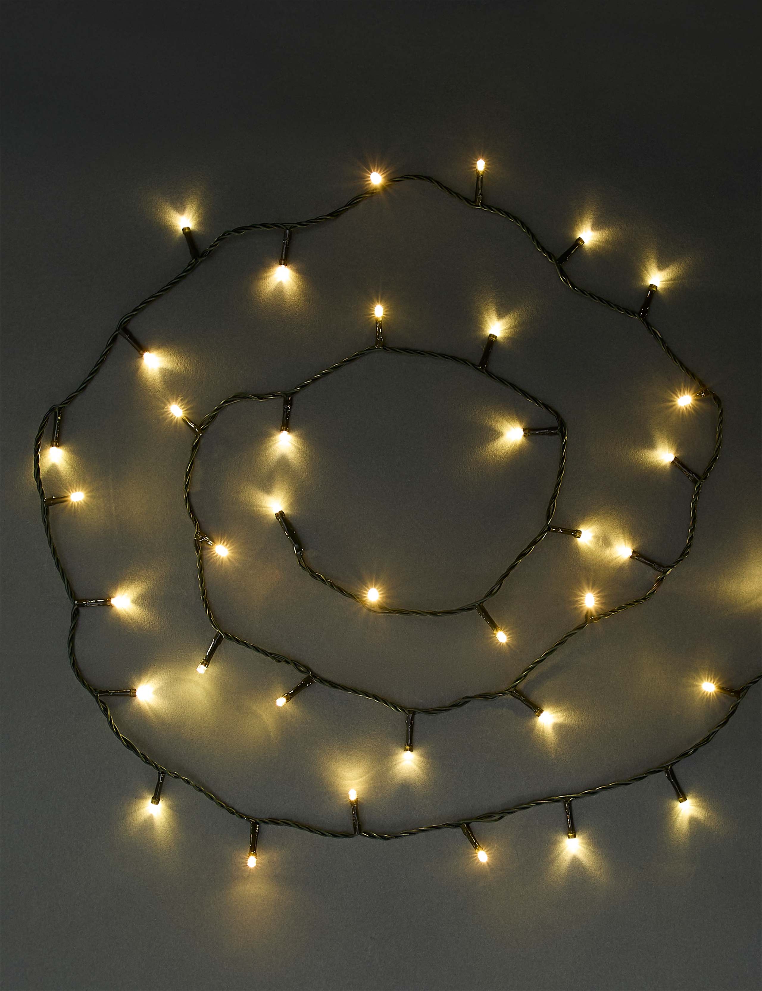 300 Warm White Remote Control Mains Lights 1 of 4
