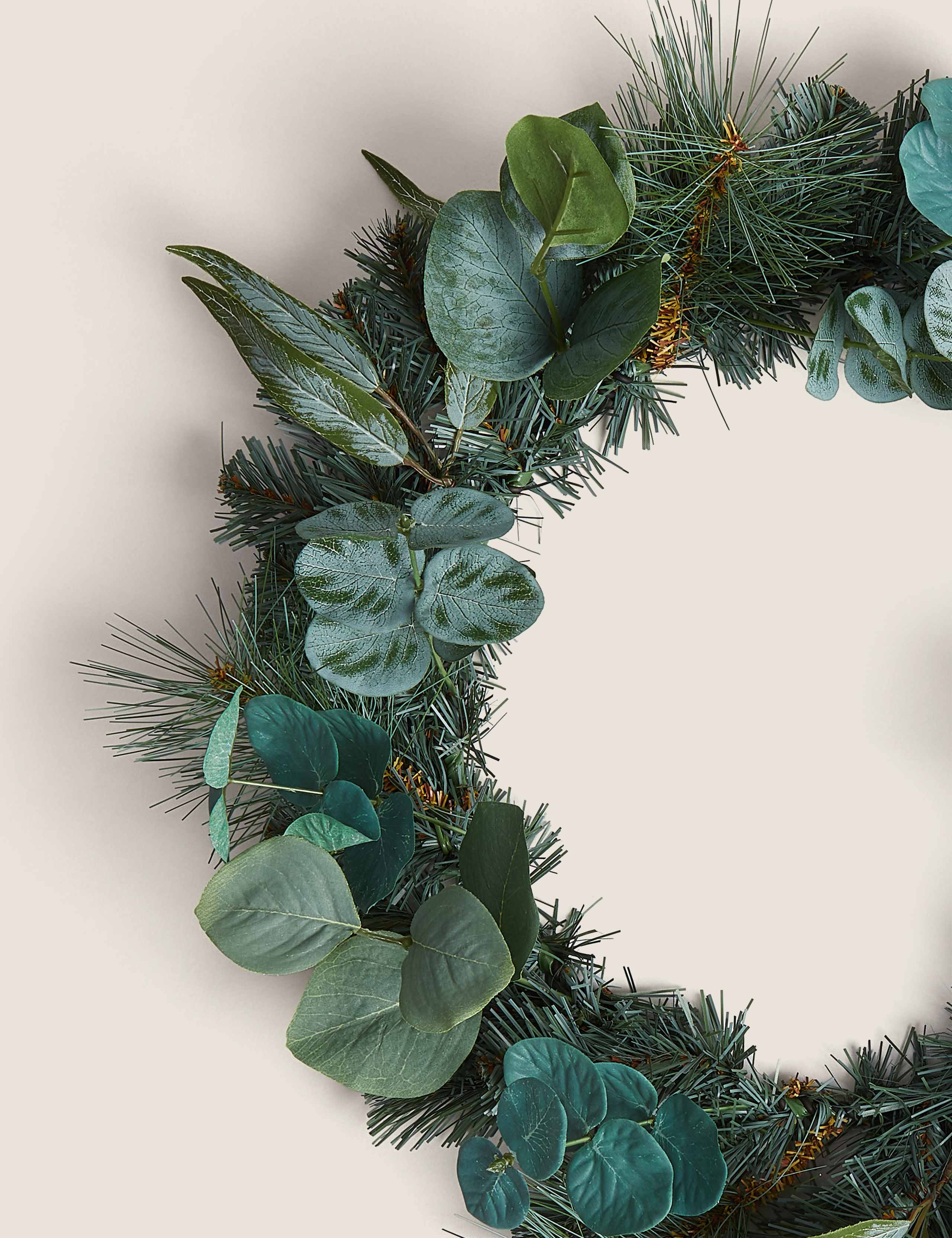 Christmas Wreath 2 of 5