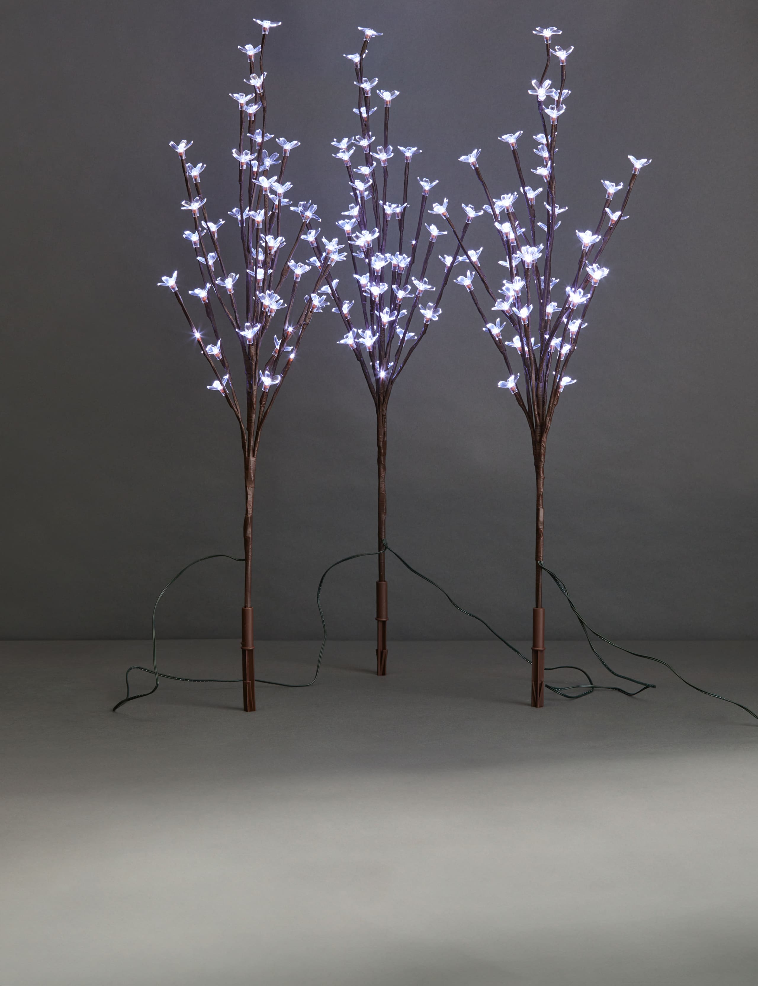 3pk Starburst Pathfinder Solar Lights 2 of 5