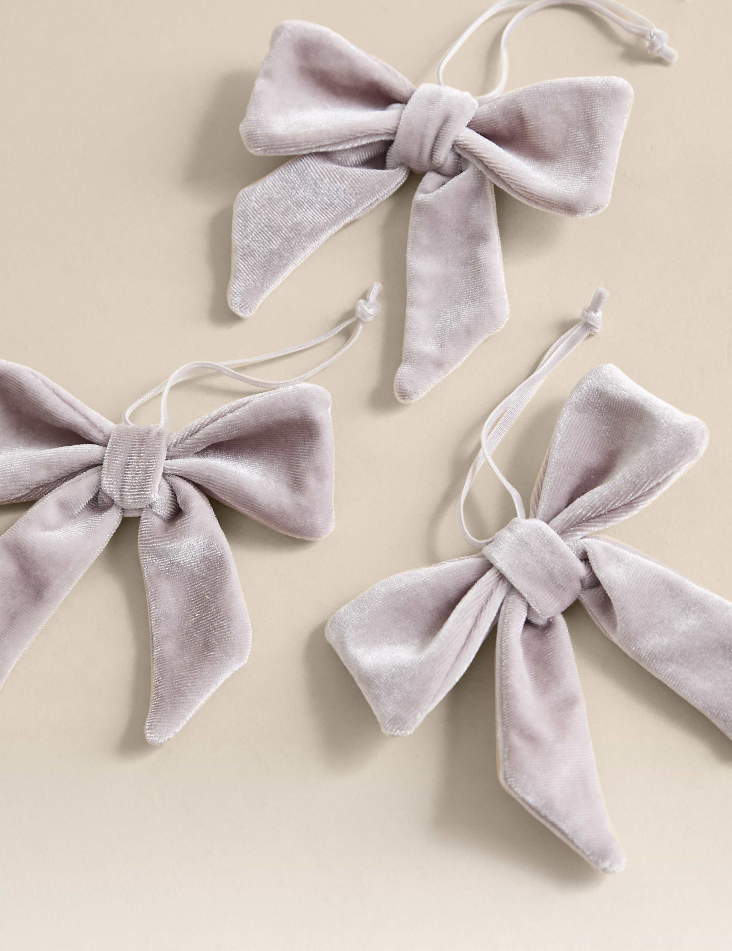 3pk Velvet Hanging Bow Decorations 2 of 2
