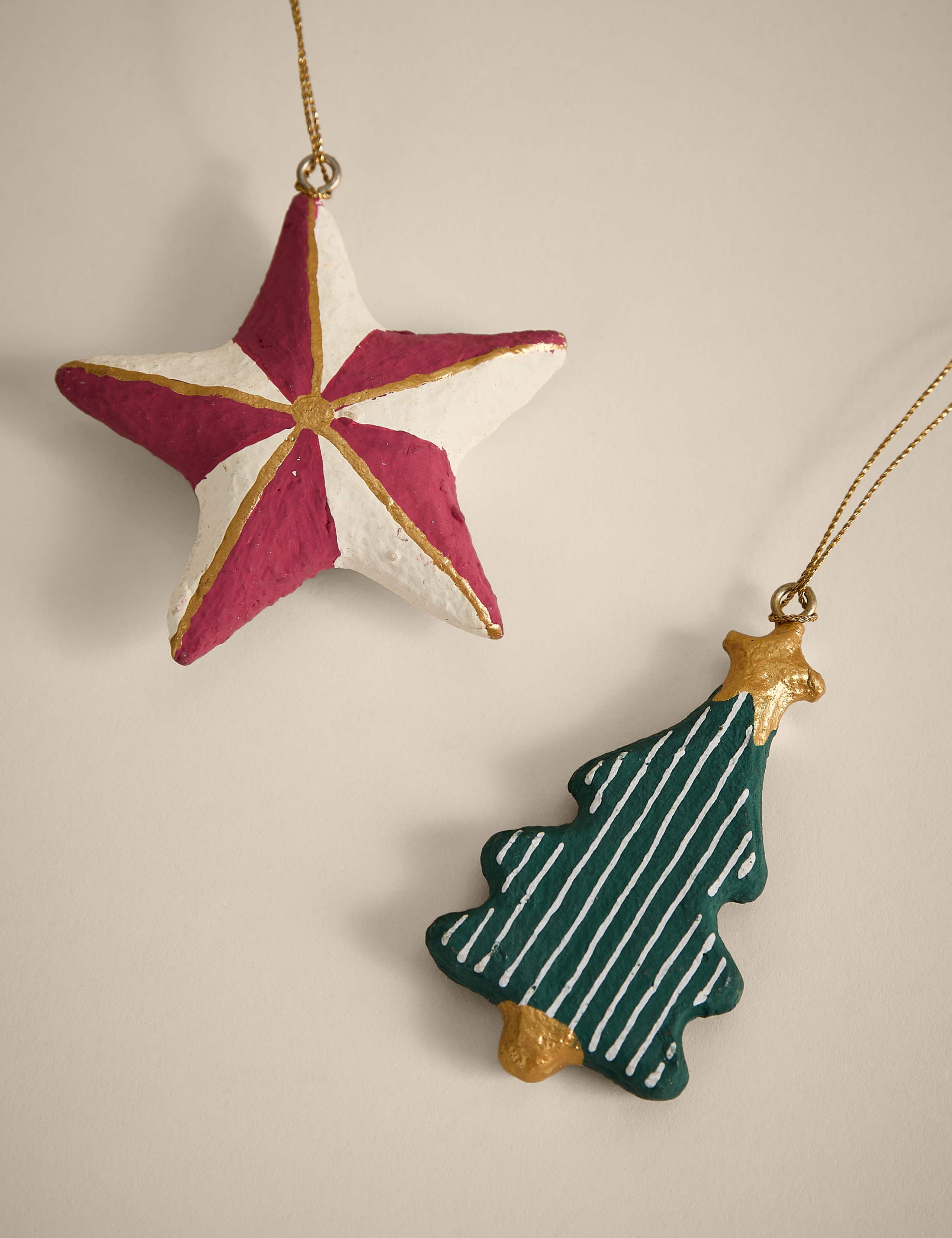 2pk Hanging Christmas Icon Decorations 2 of 2