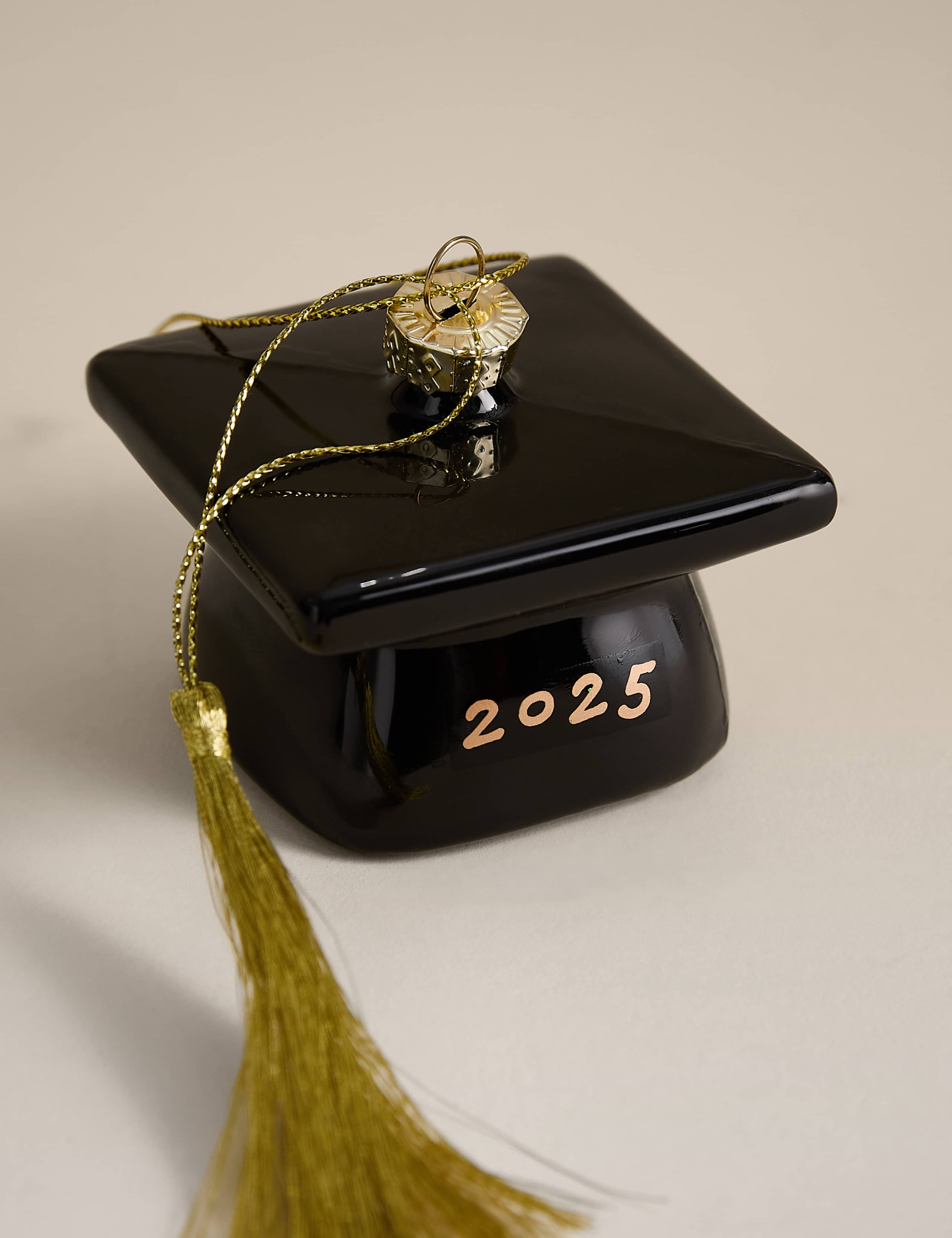 Glass Hanging Graduation Hat Decoration 3 of 3
