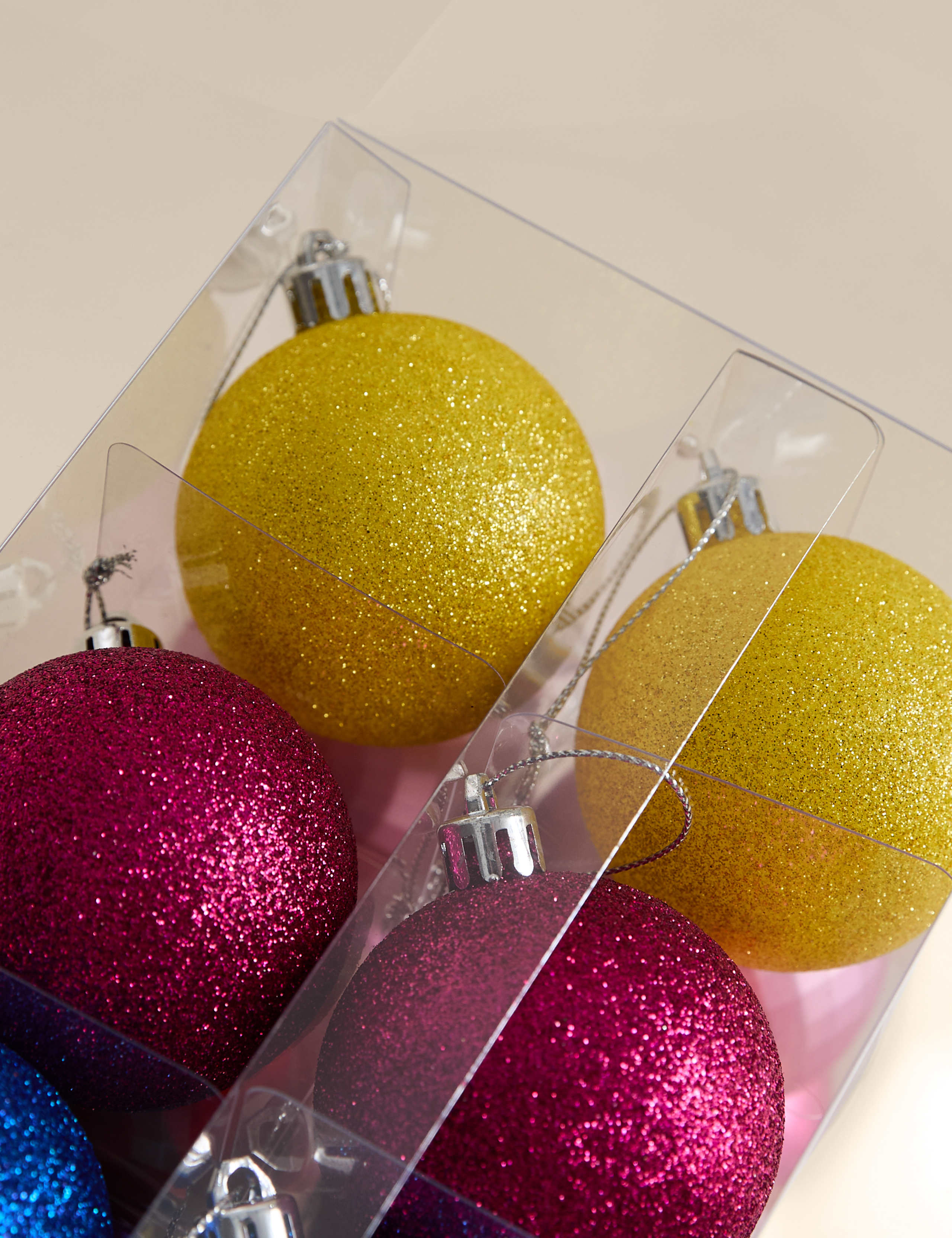 24pk Multicoloured Shatterproof Baubles 3 of 3