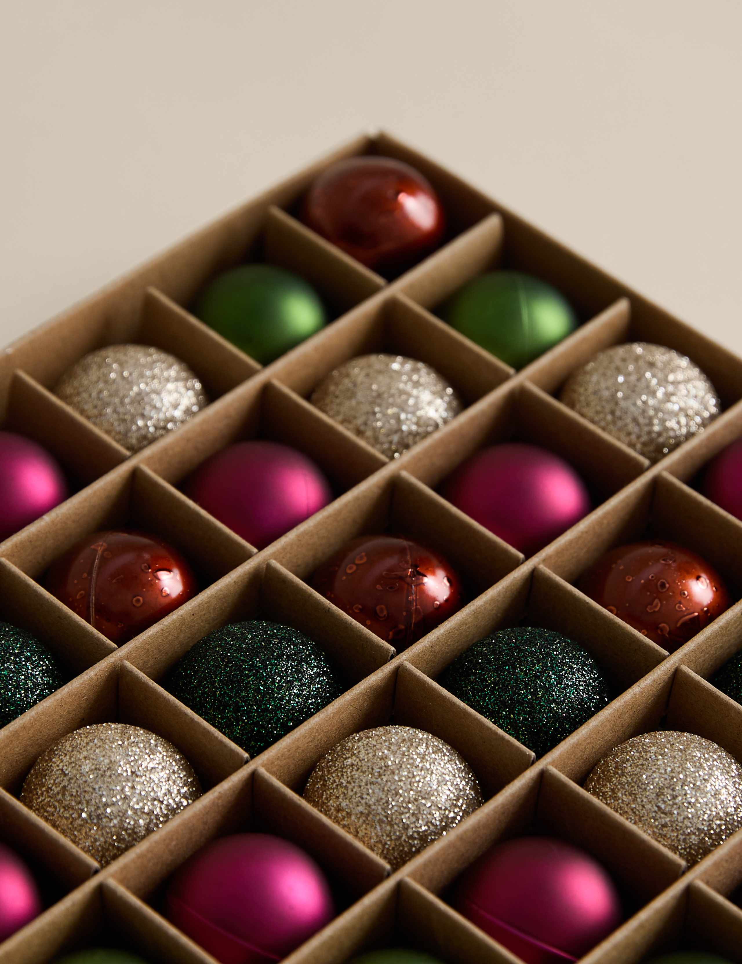 49pk Mini Shatterproof Baubles 3 of 3