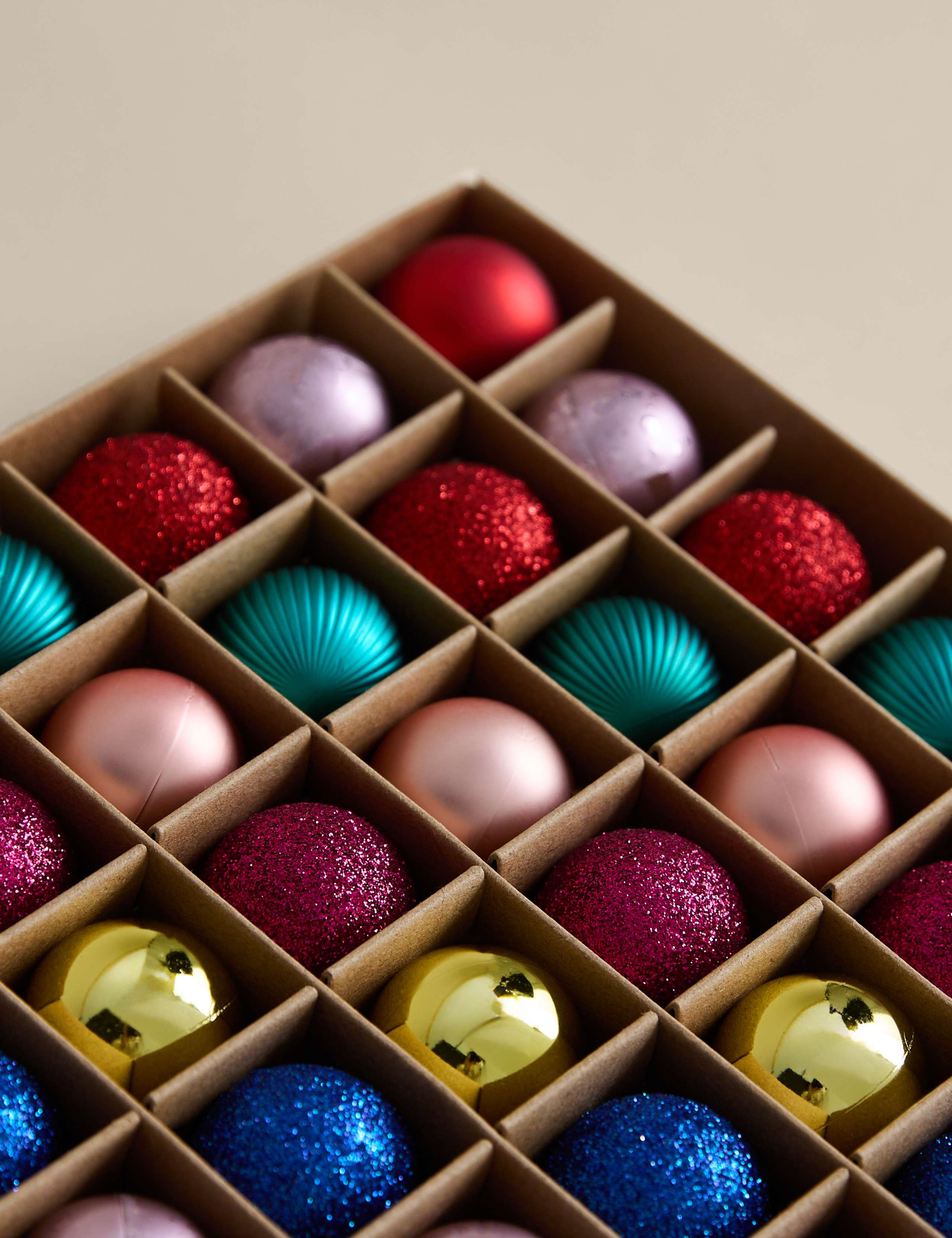 49pk Mini Shatterproof Baubles 3 of 3