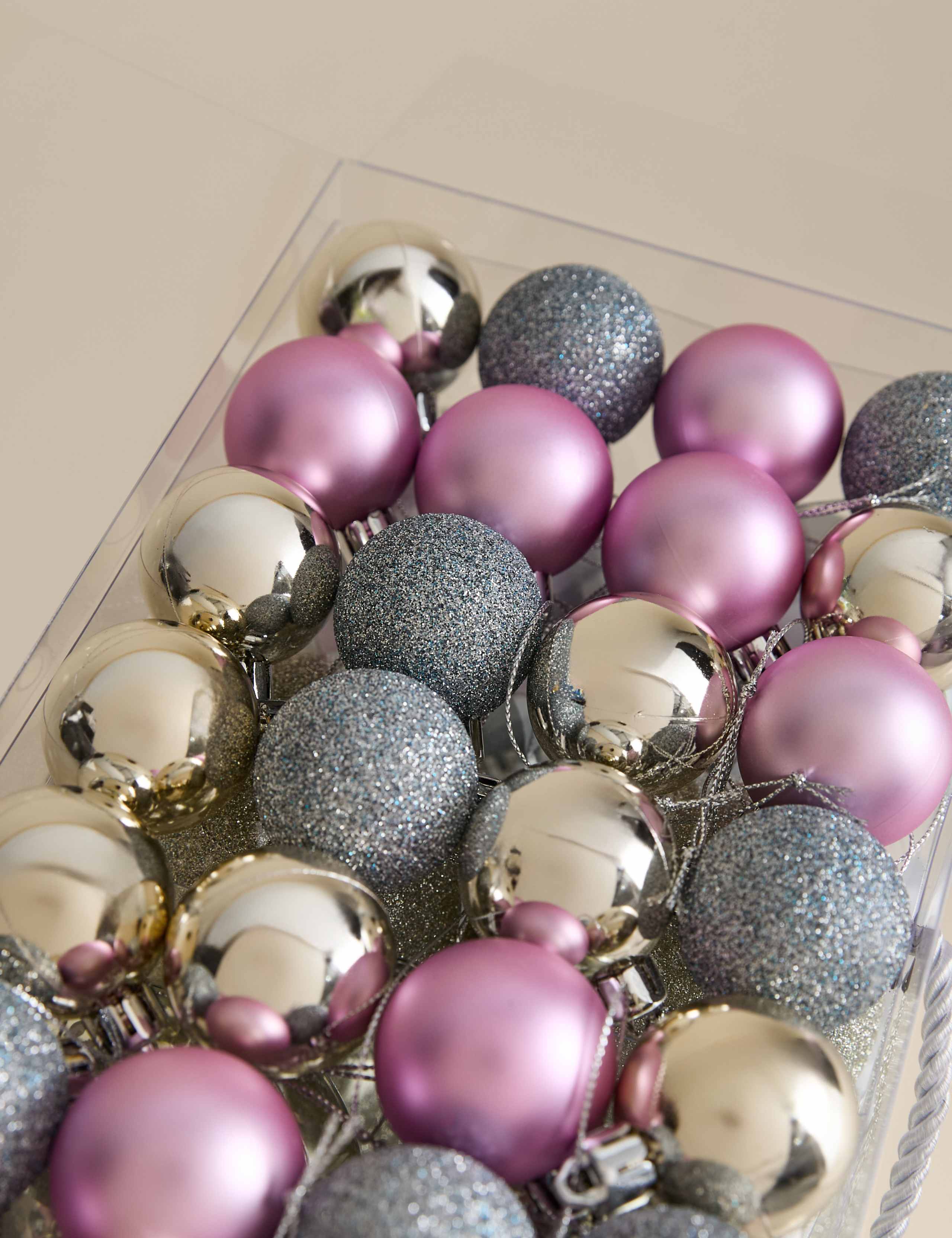 80pk Shatterproof Baubles 3 of 3