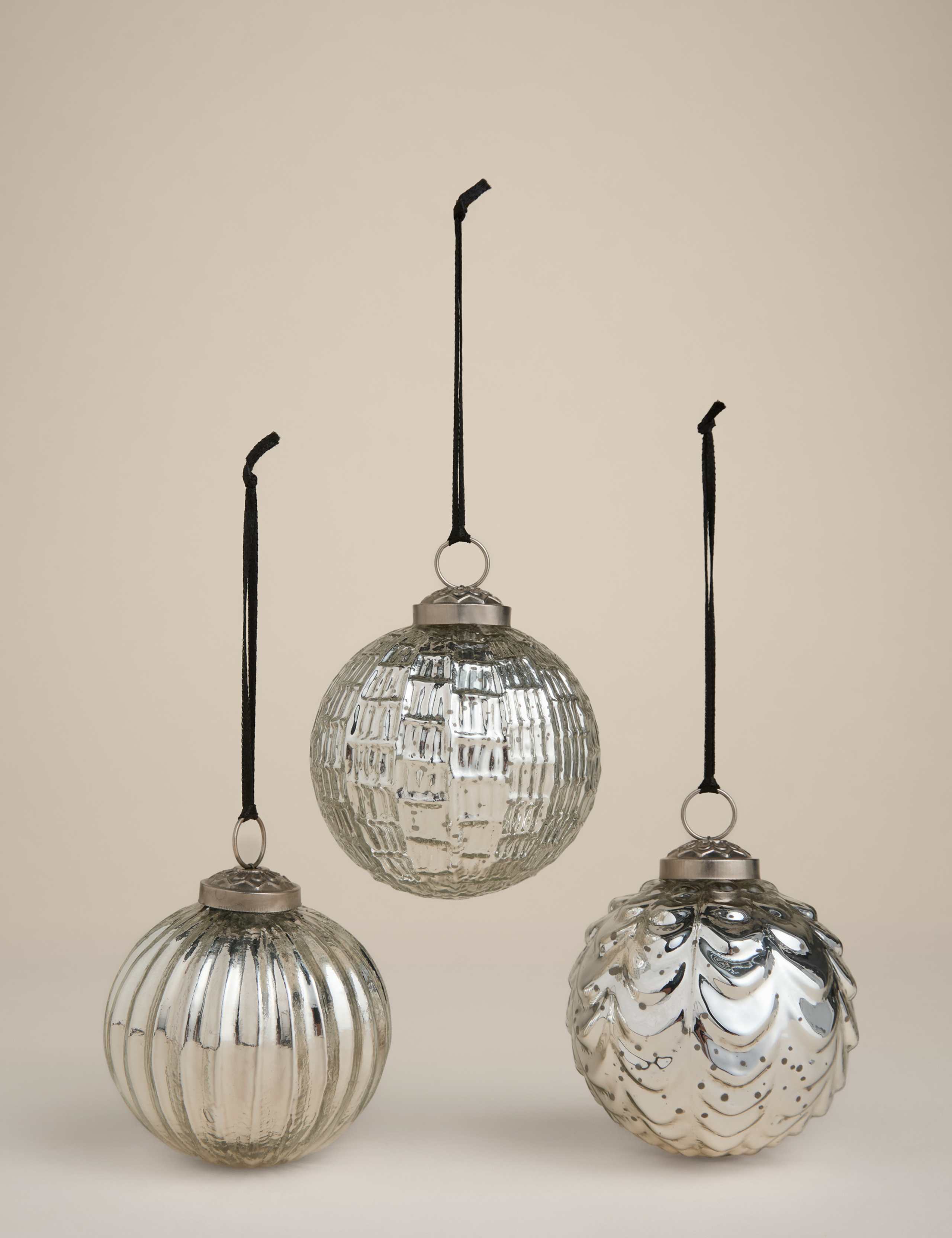 3pk Silver Glass Mercury Hanging Baubles 2 of 4