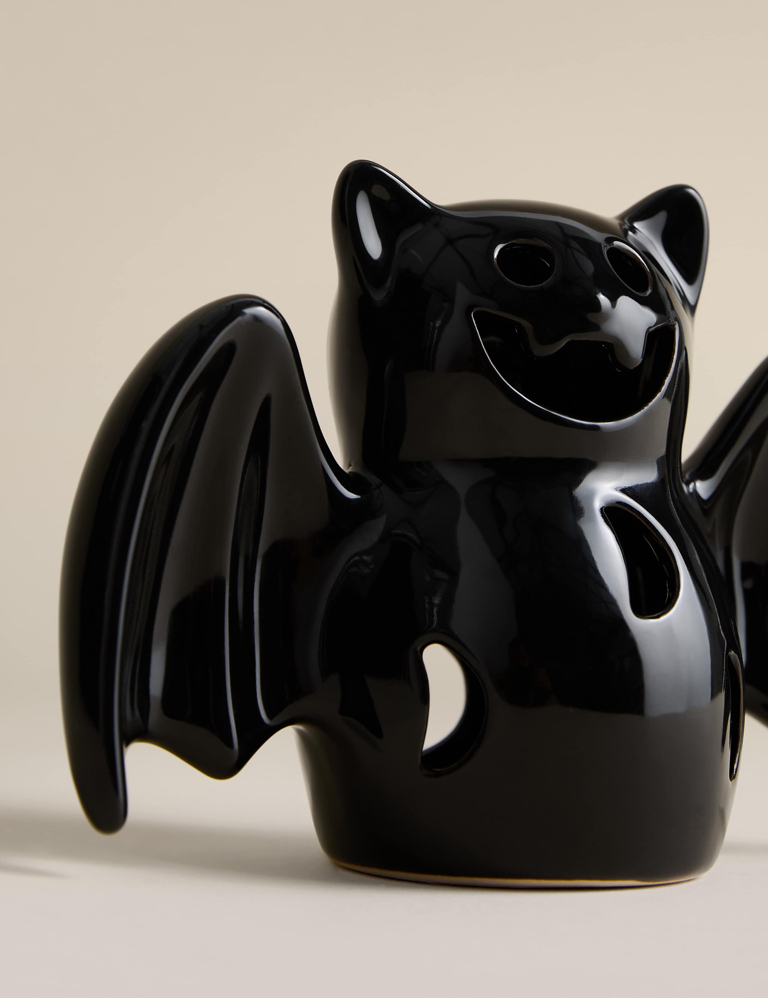 Halloween Light Up Ceramic Bat 4 of 4