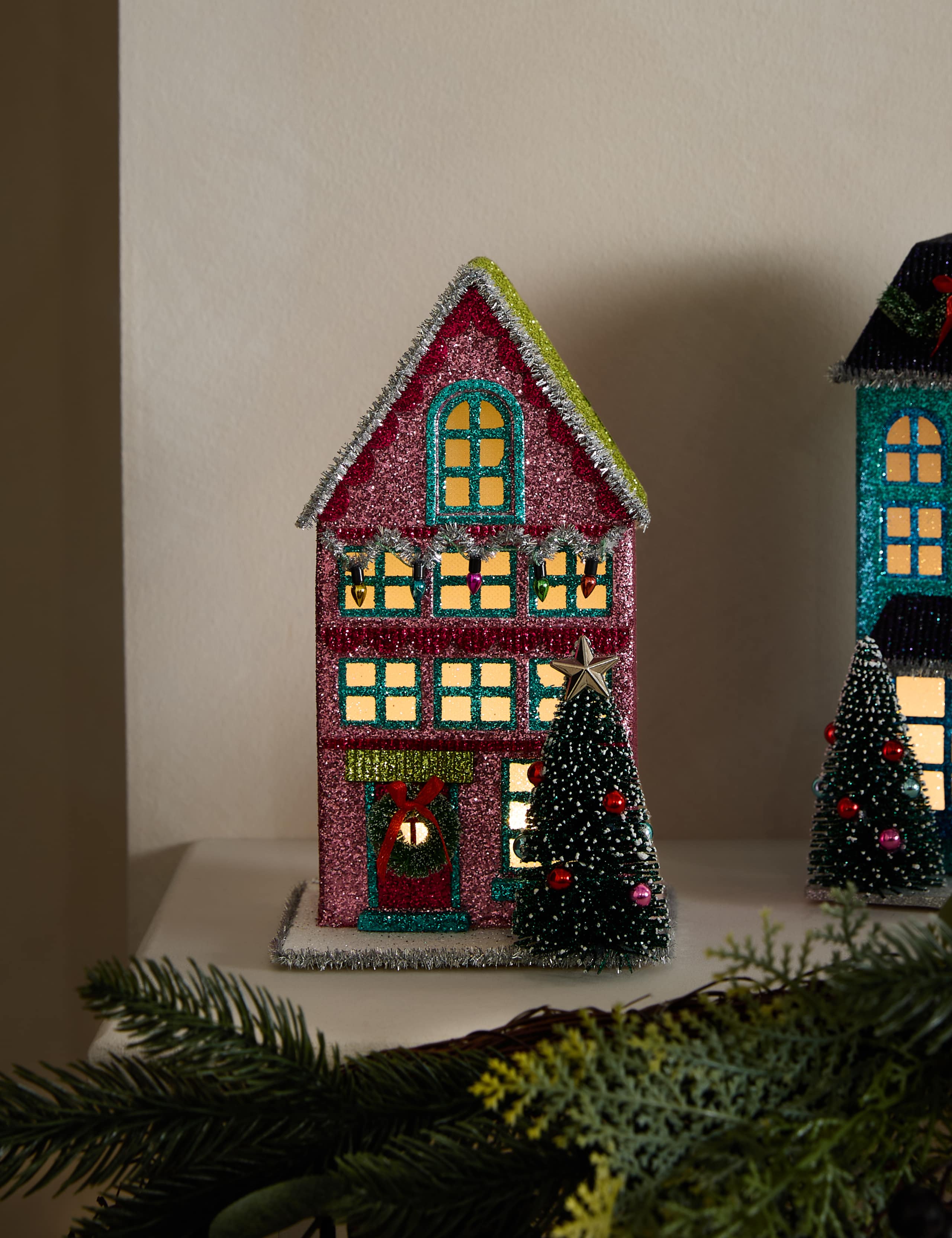 Light Up Pink Townhouse Room Decoration 1 of 4