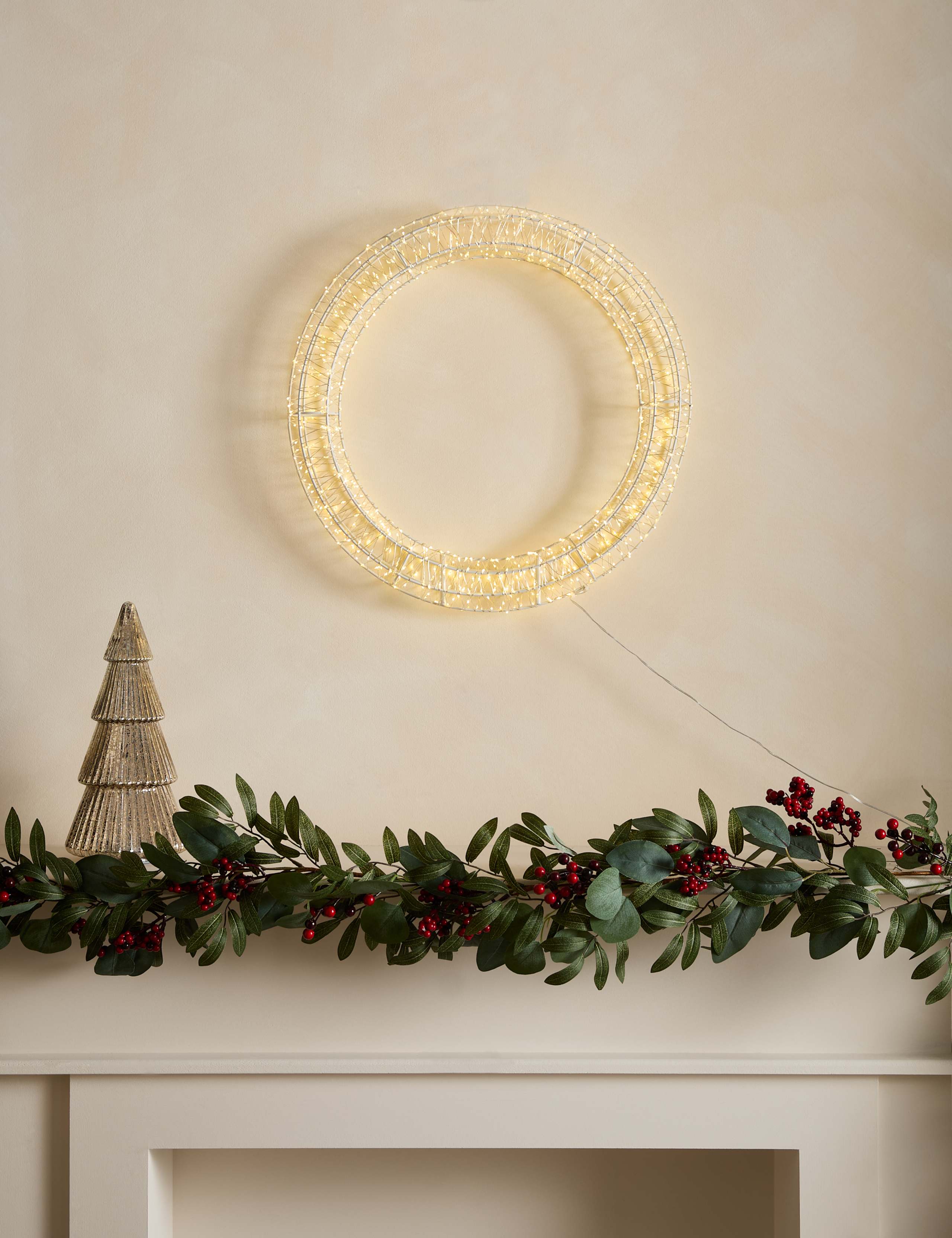Light Up Wreath Decoration 1 of 5