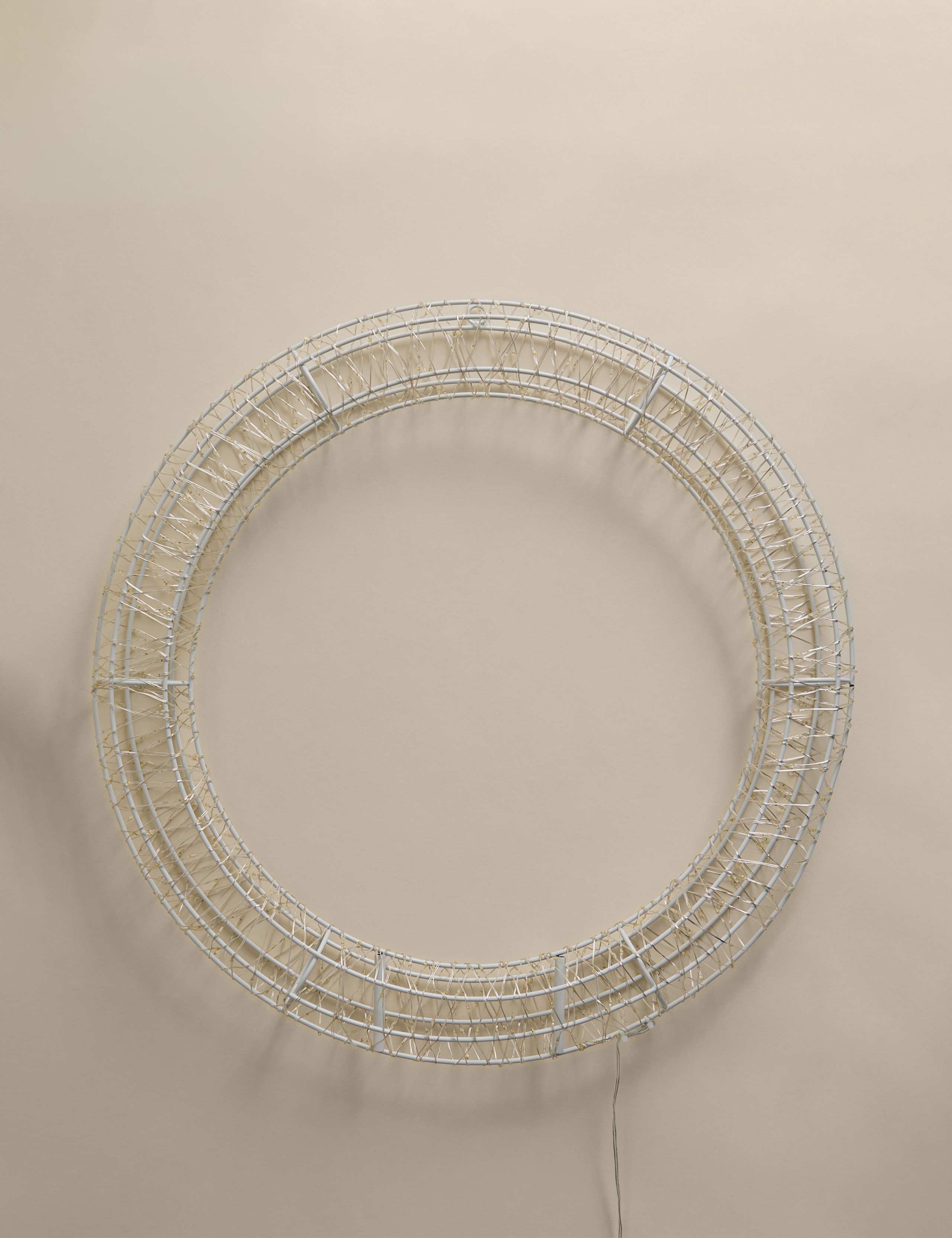 Light Up Wreath Decoration 4 of 5