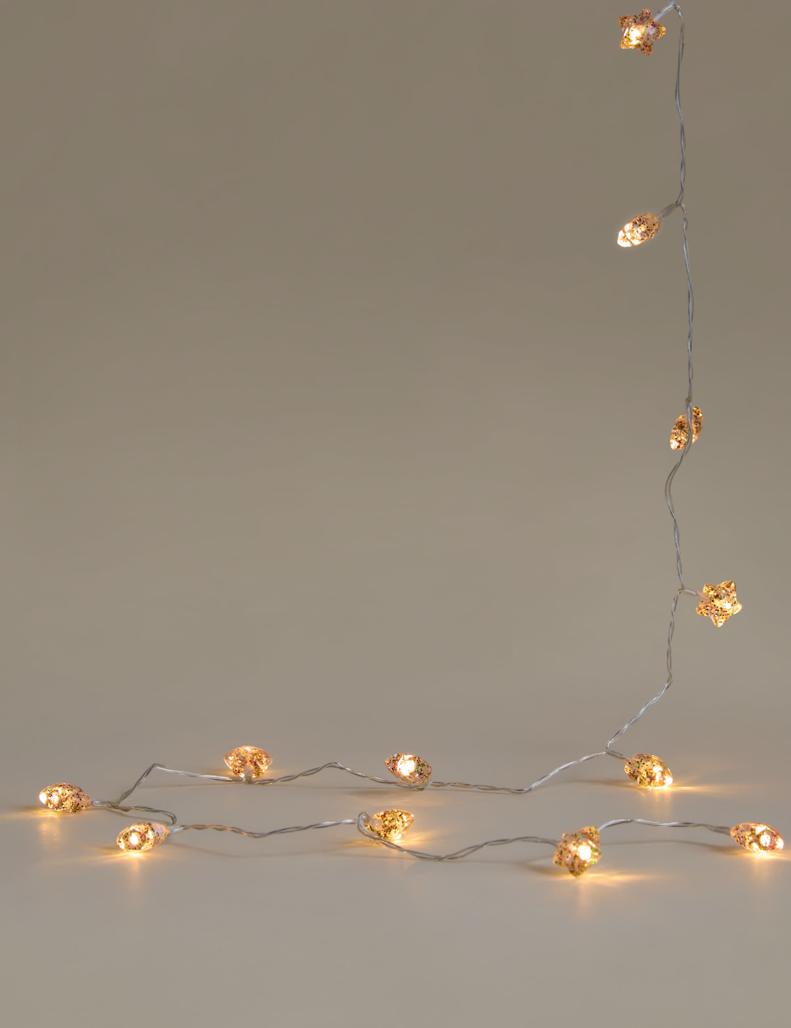 20 Confetti Star Battery String Lights 1 of 1
