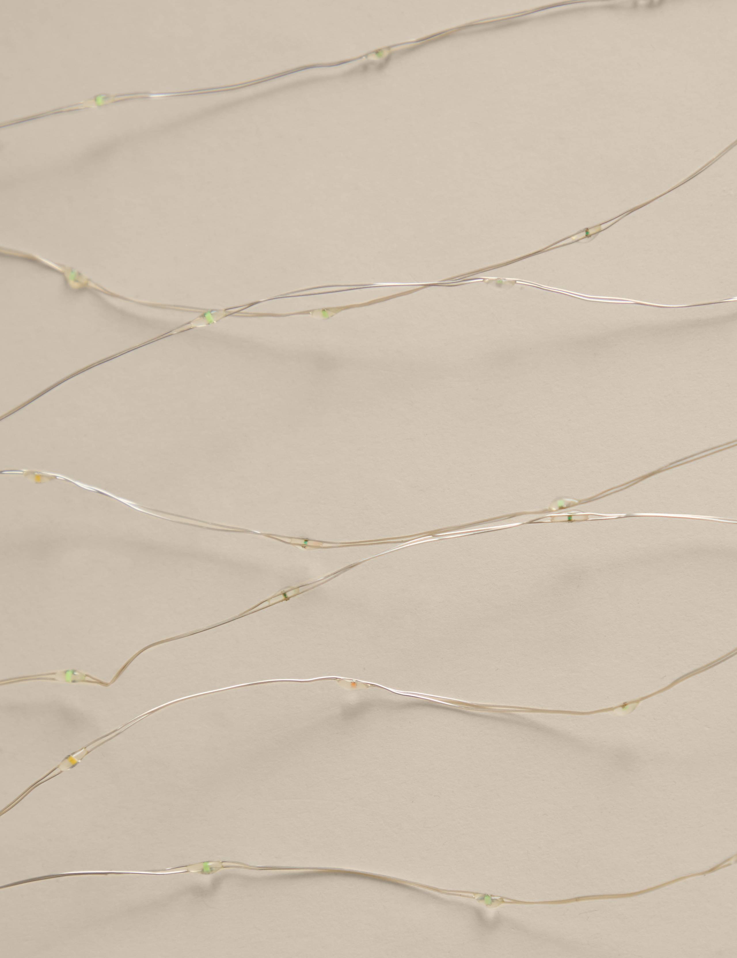 LED Multicoloured Battery String Lights 2 of 3