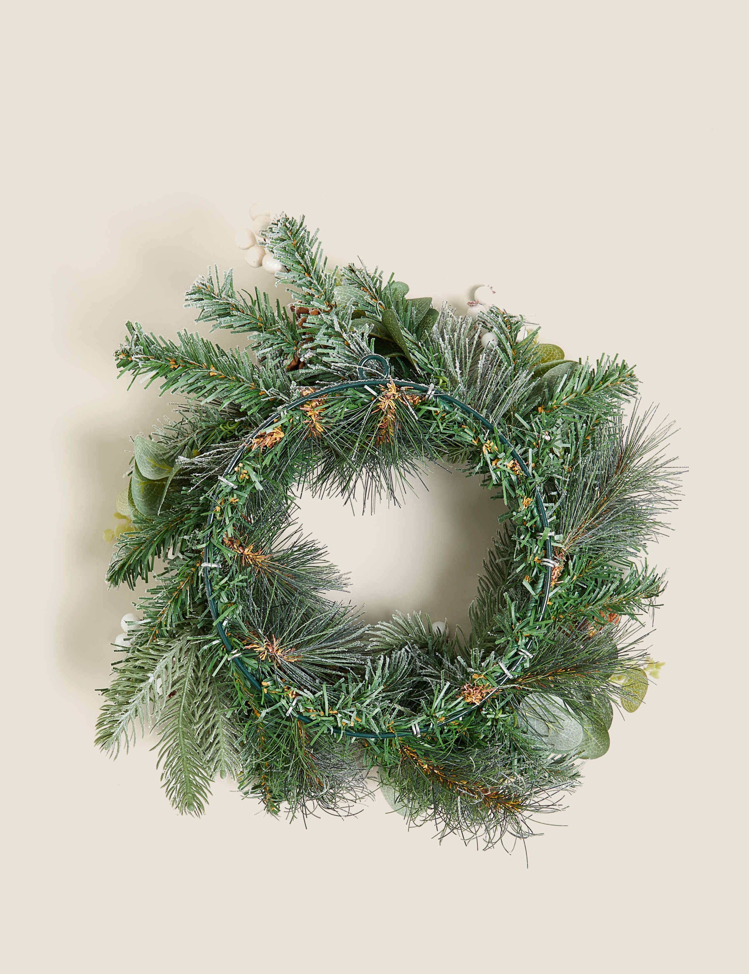 Pine Cone & White Berry Wreath 5 of 5