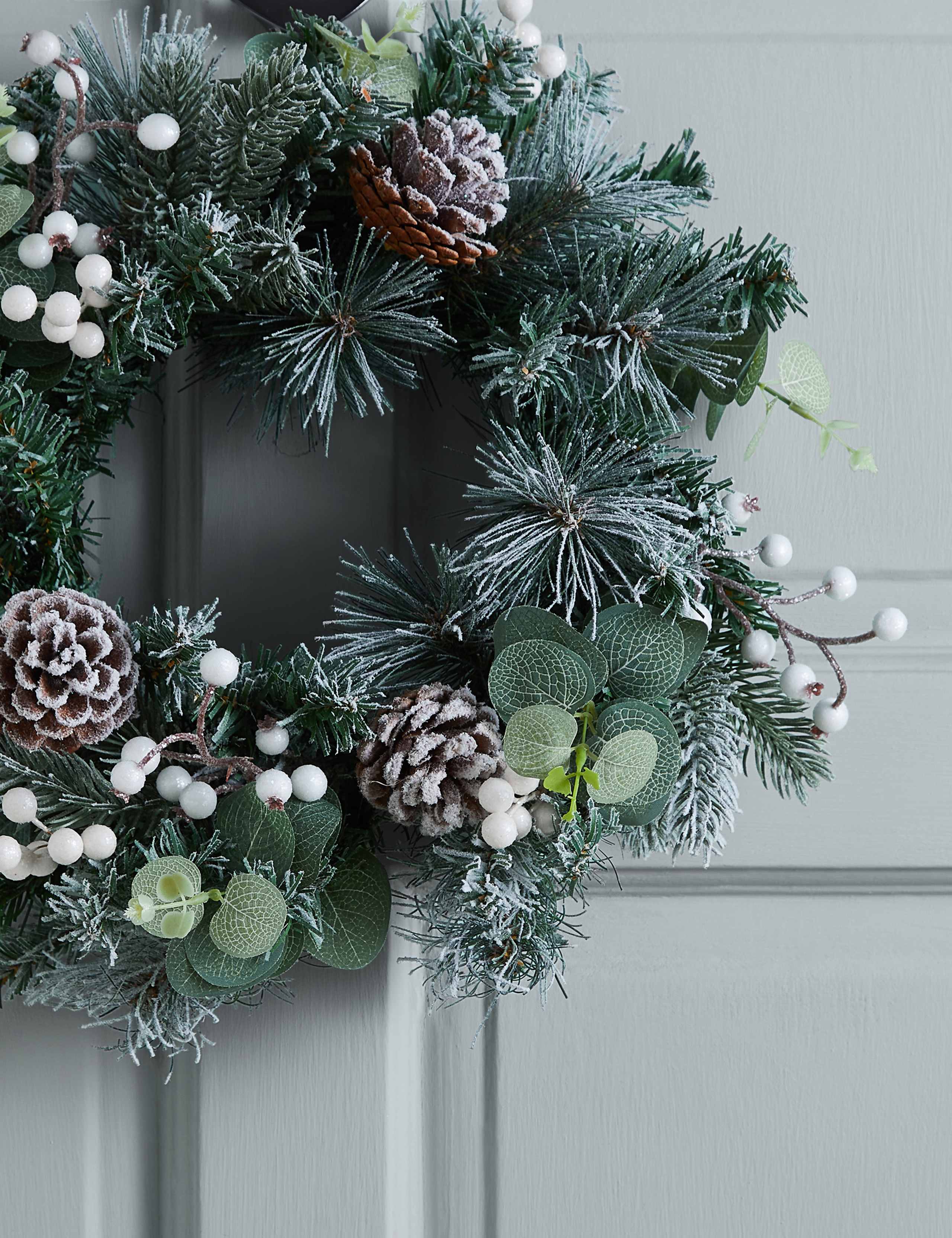 Pine Cone & White Berry Wreath 2 of 5