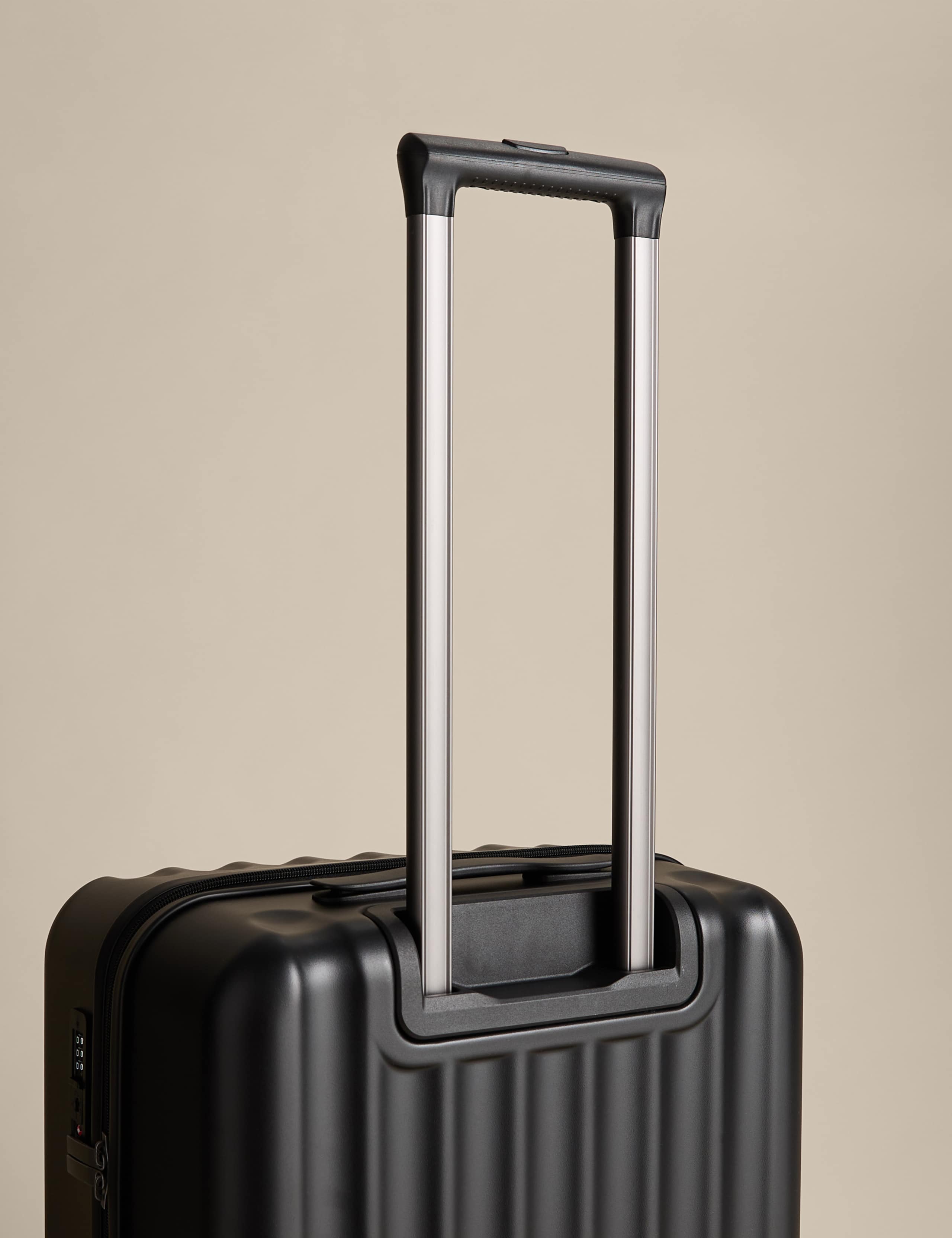 Mykonos 4 Wheel Hard Shell Medium Suitcase 2 of 8