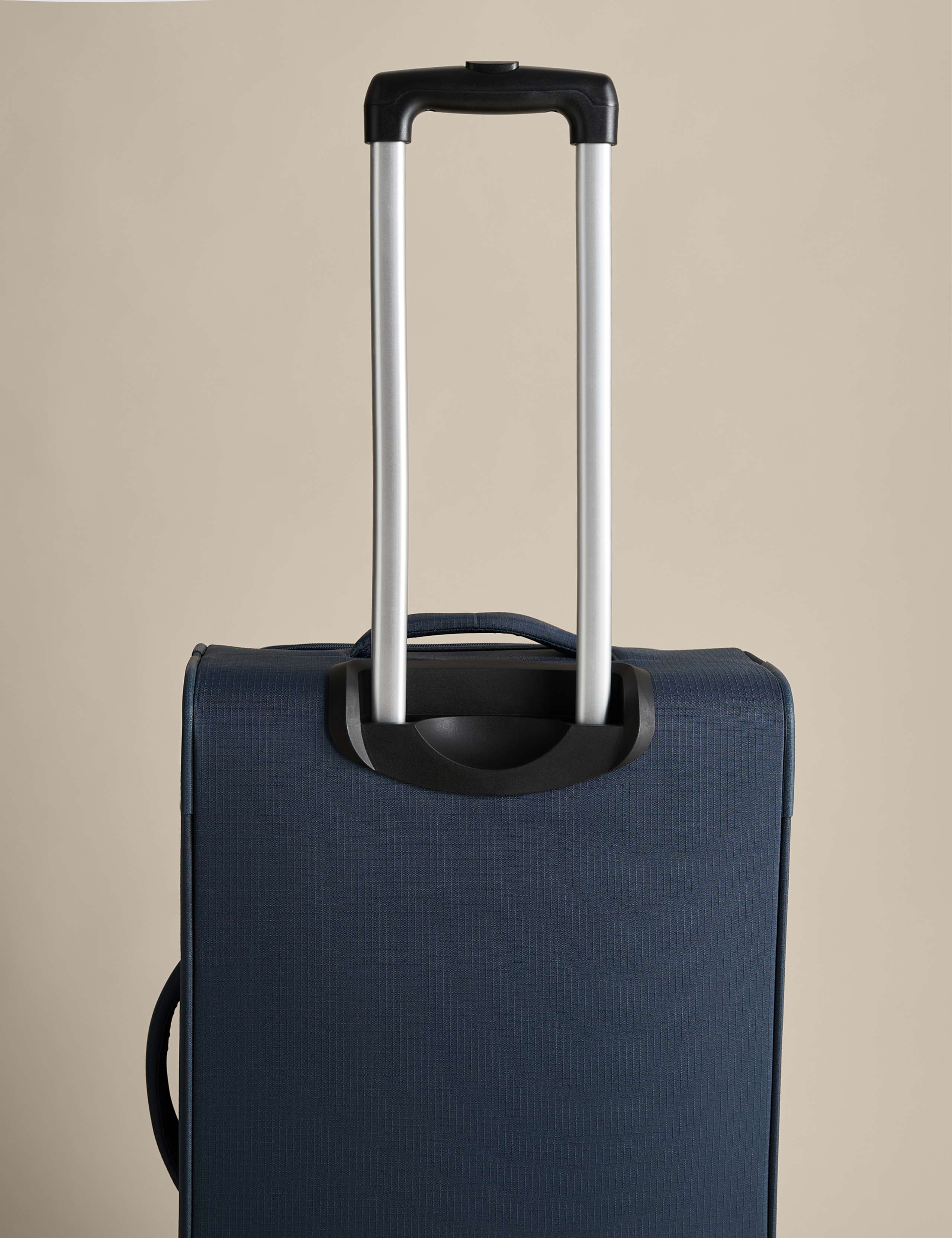 Set of 3 Seville 4 Wheel Soft Suitcases 2 of 6