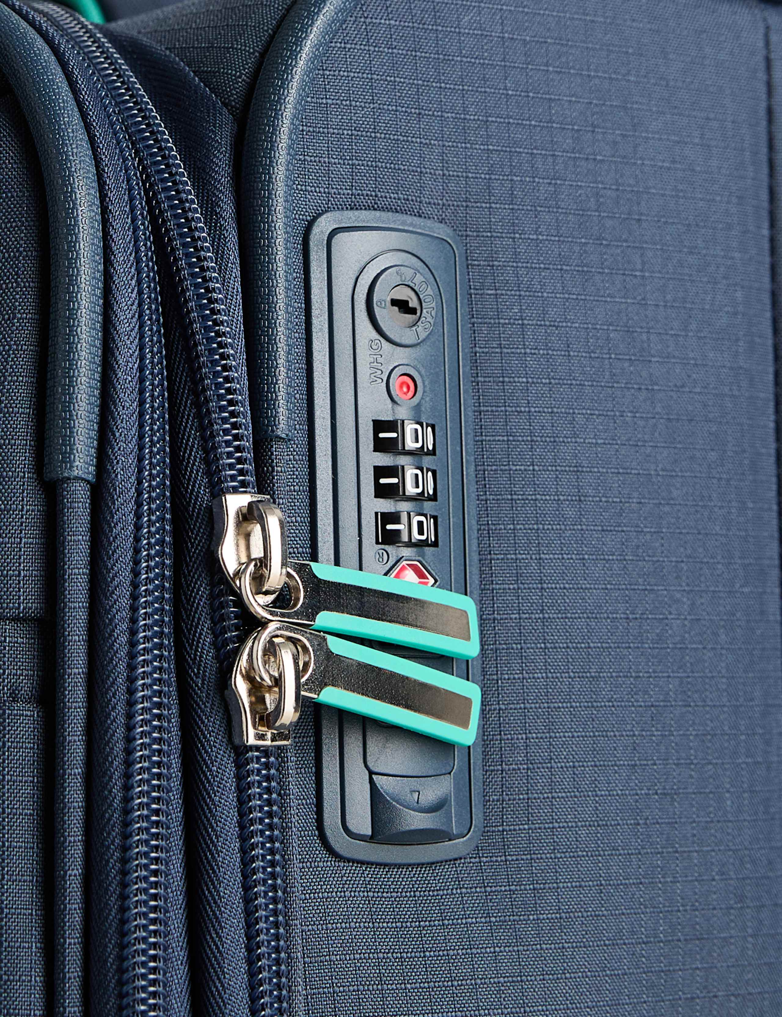 Set of 3 Seville 4 Wheel Soft Suitcases 3 of 6