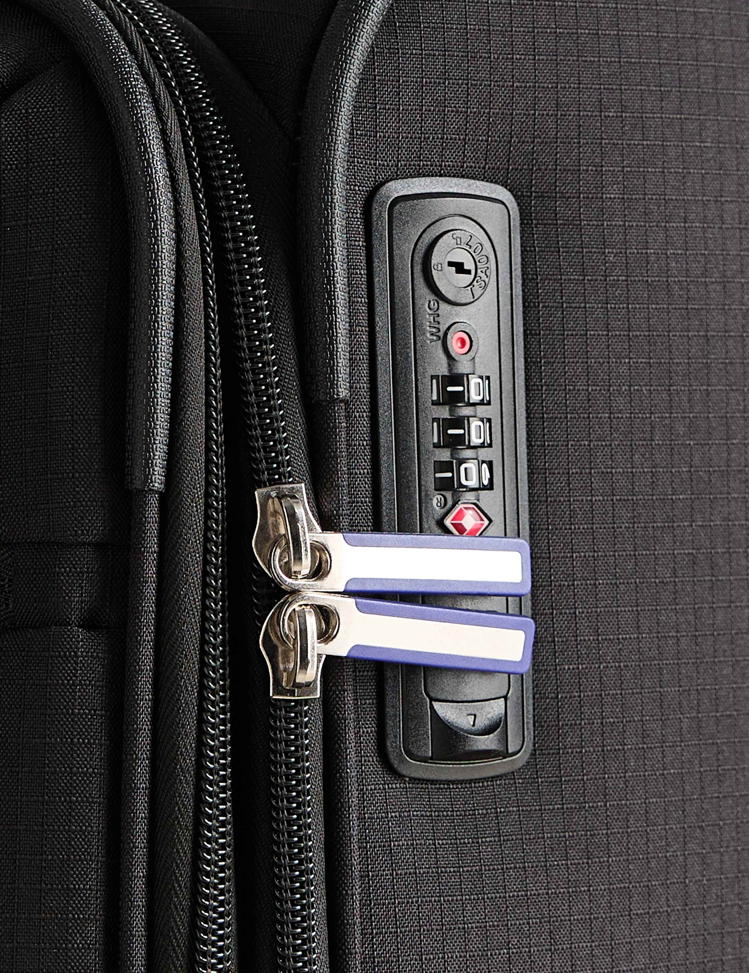 Set of 3 Seville 4 Wheel Soft Suitcases 3 of 7