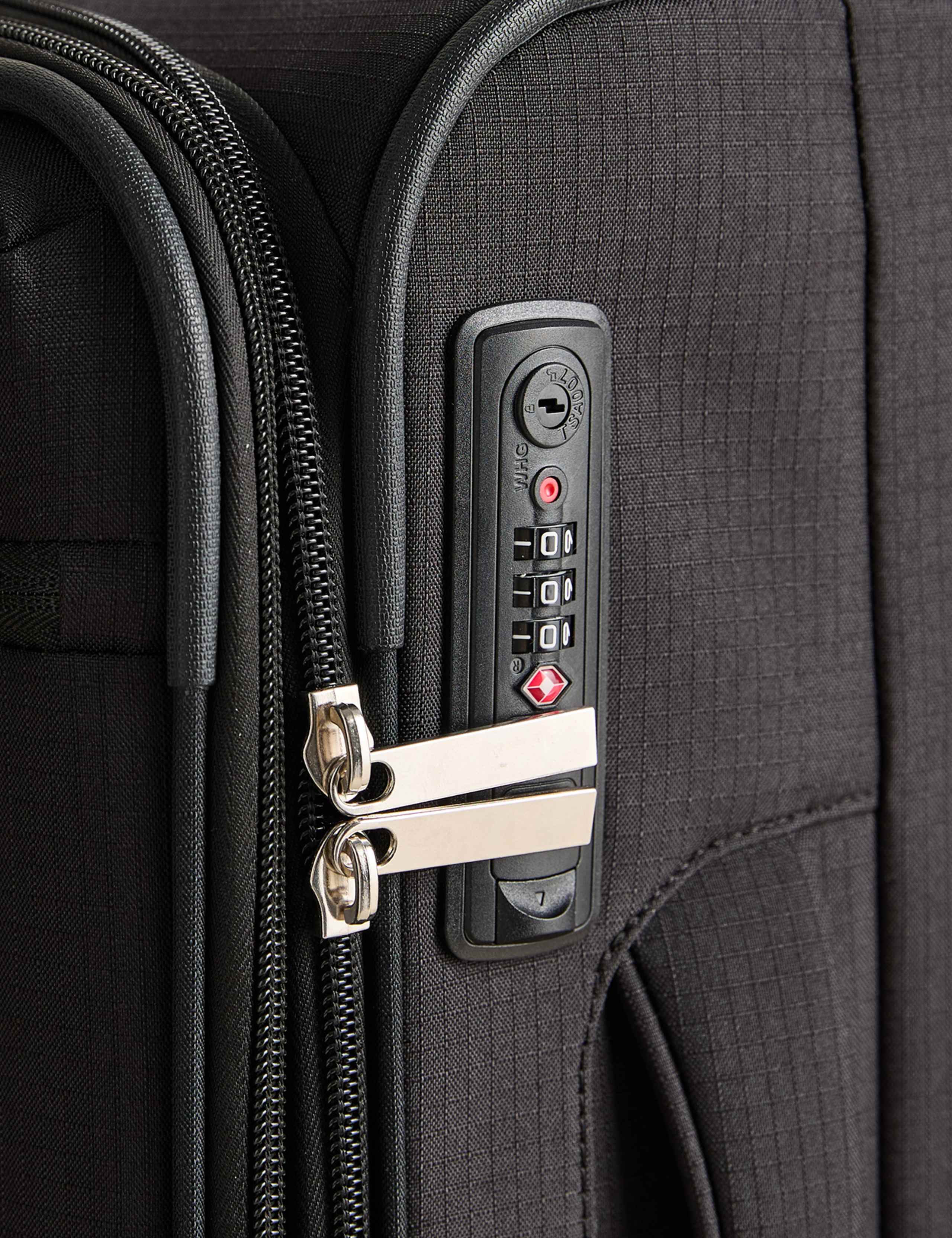 Set of 2 Seville 4 Wheel Soft Suitcases 3 of 9