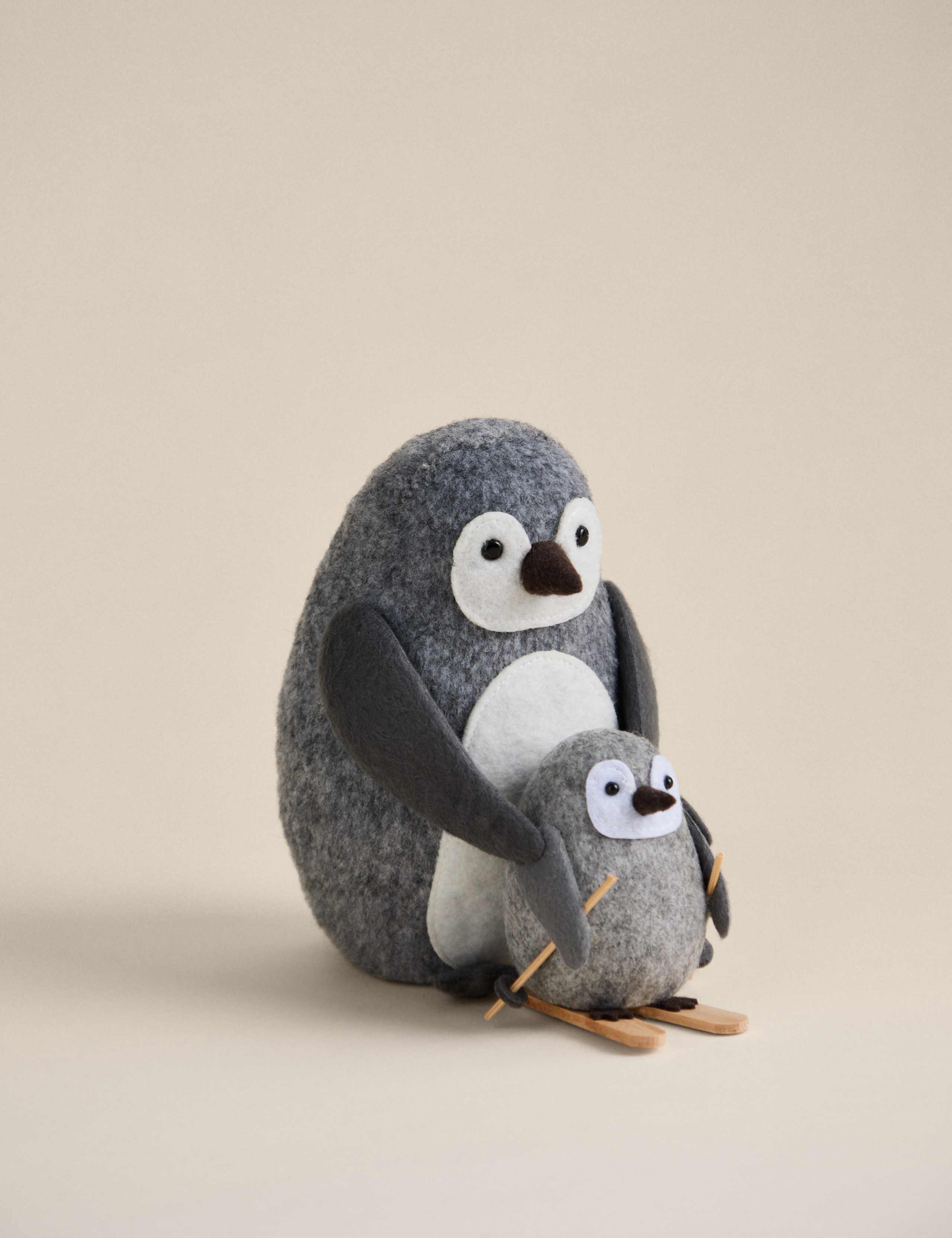 Felt Penguin Duo Room Decoration 1 of 3