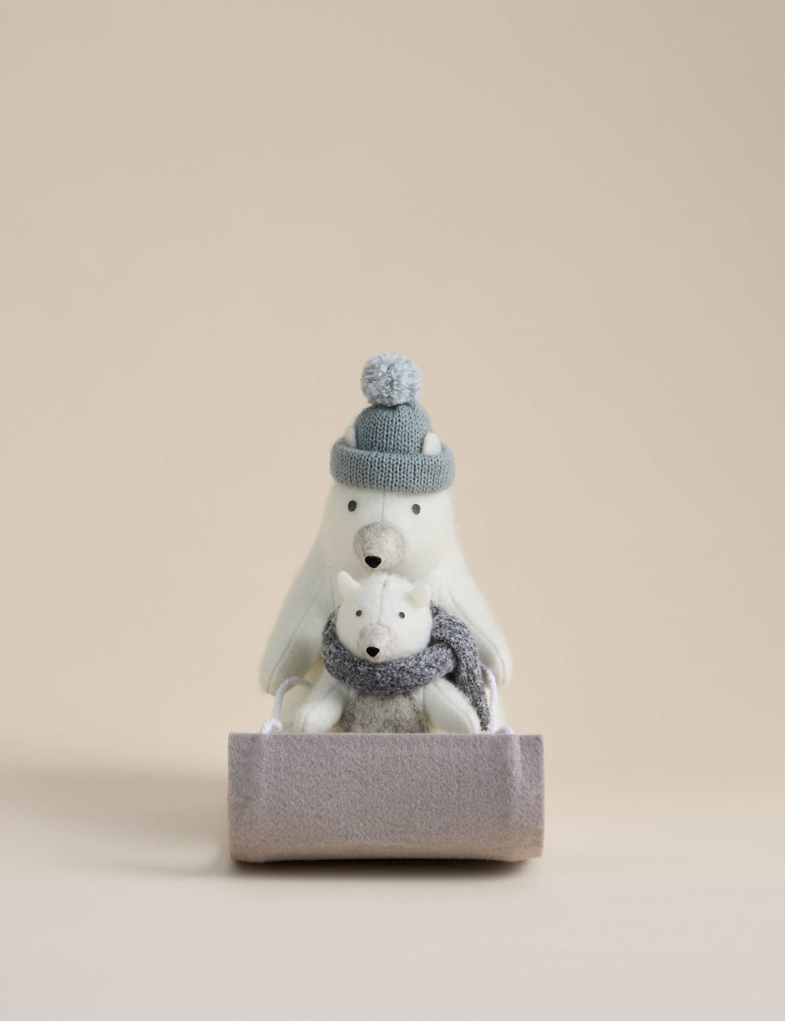 Felt Polar Bear Duo Room Decoration 3 of 3