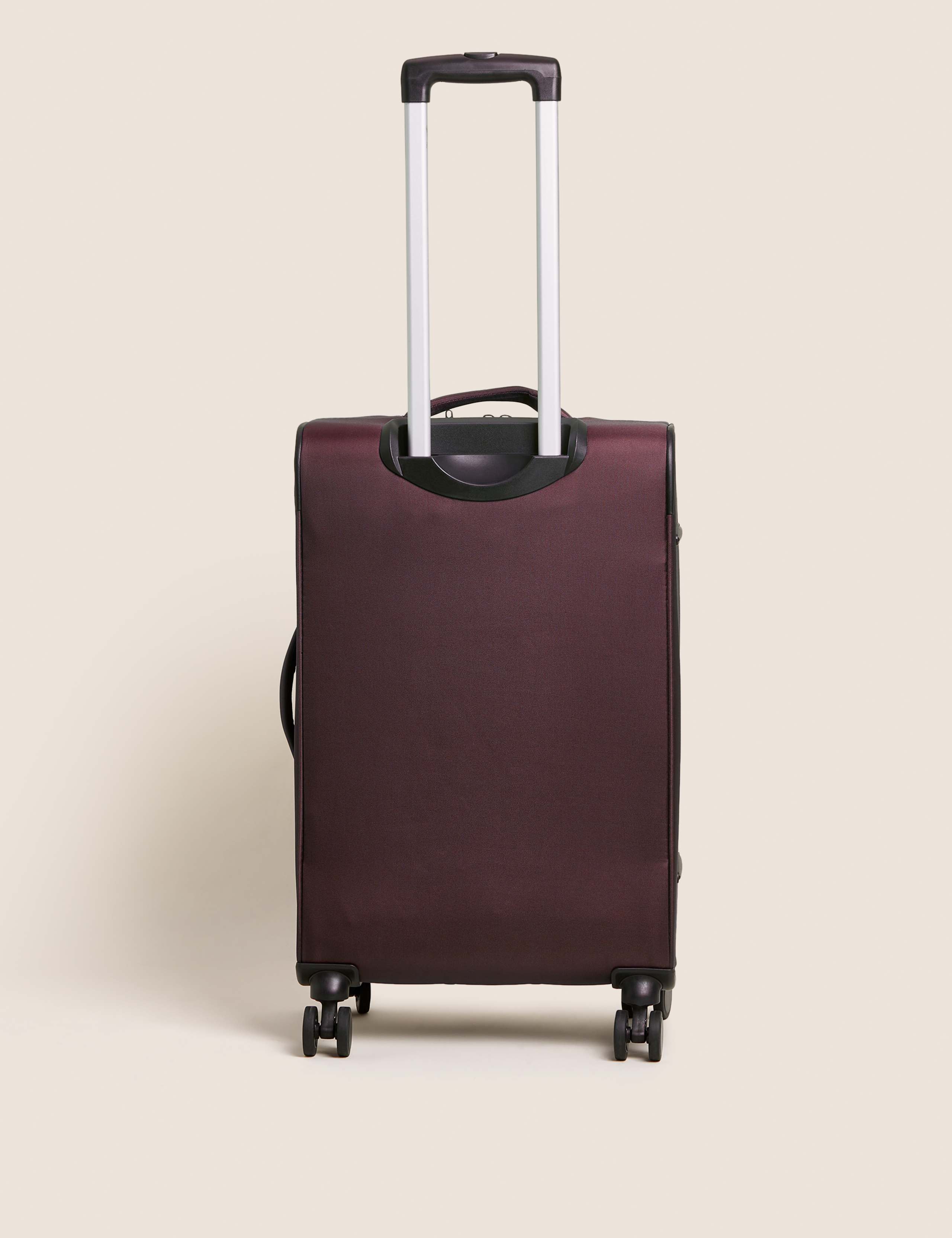 Lyon 4 Wheel Soft Medium Suitcase 2 of 6
