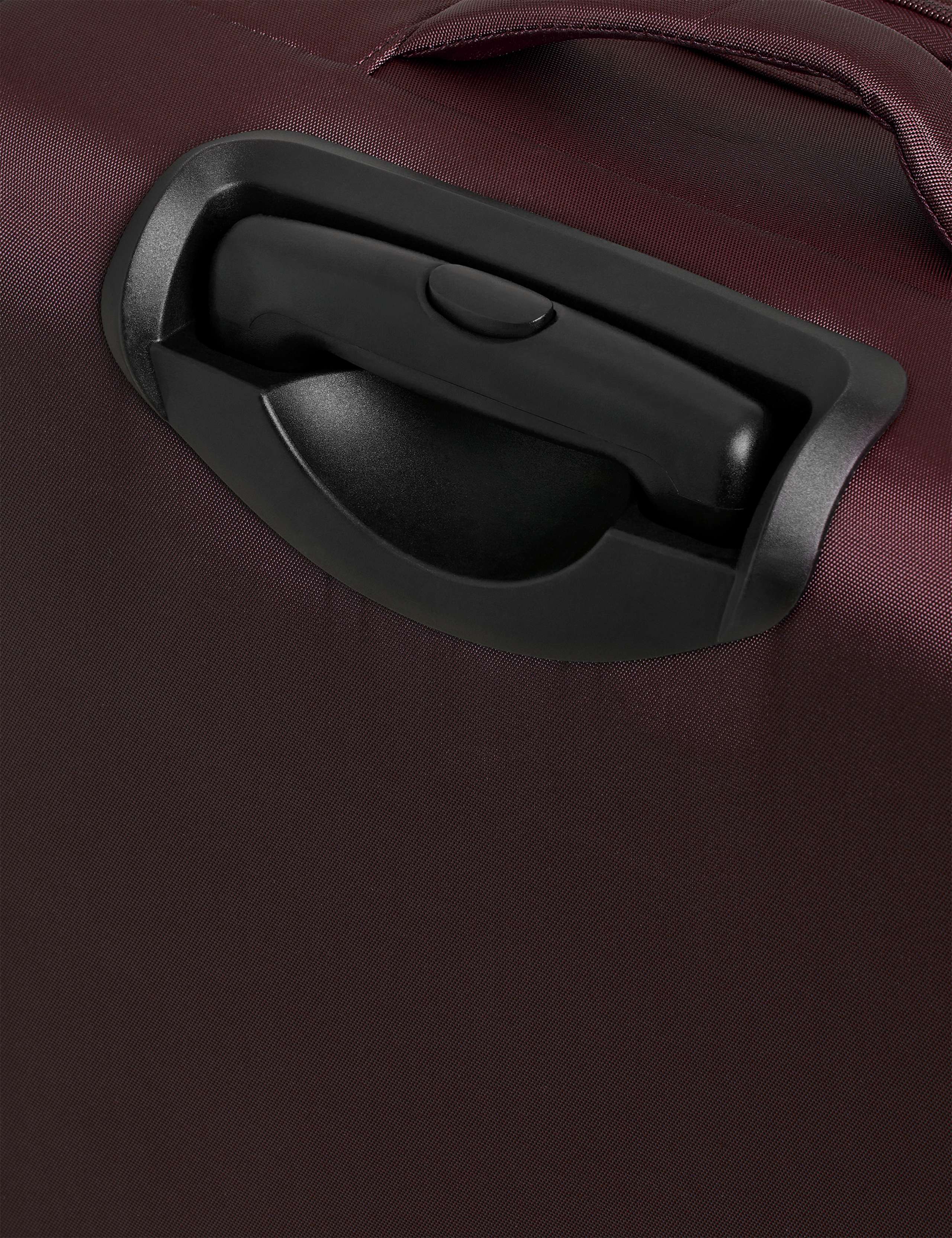 Lyon 4 Wheel Soft Medium Suitcase 3 of 6