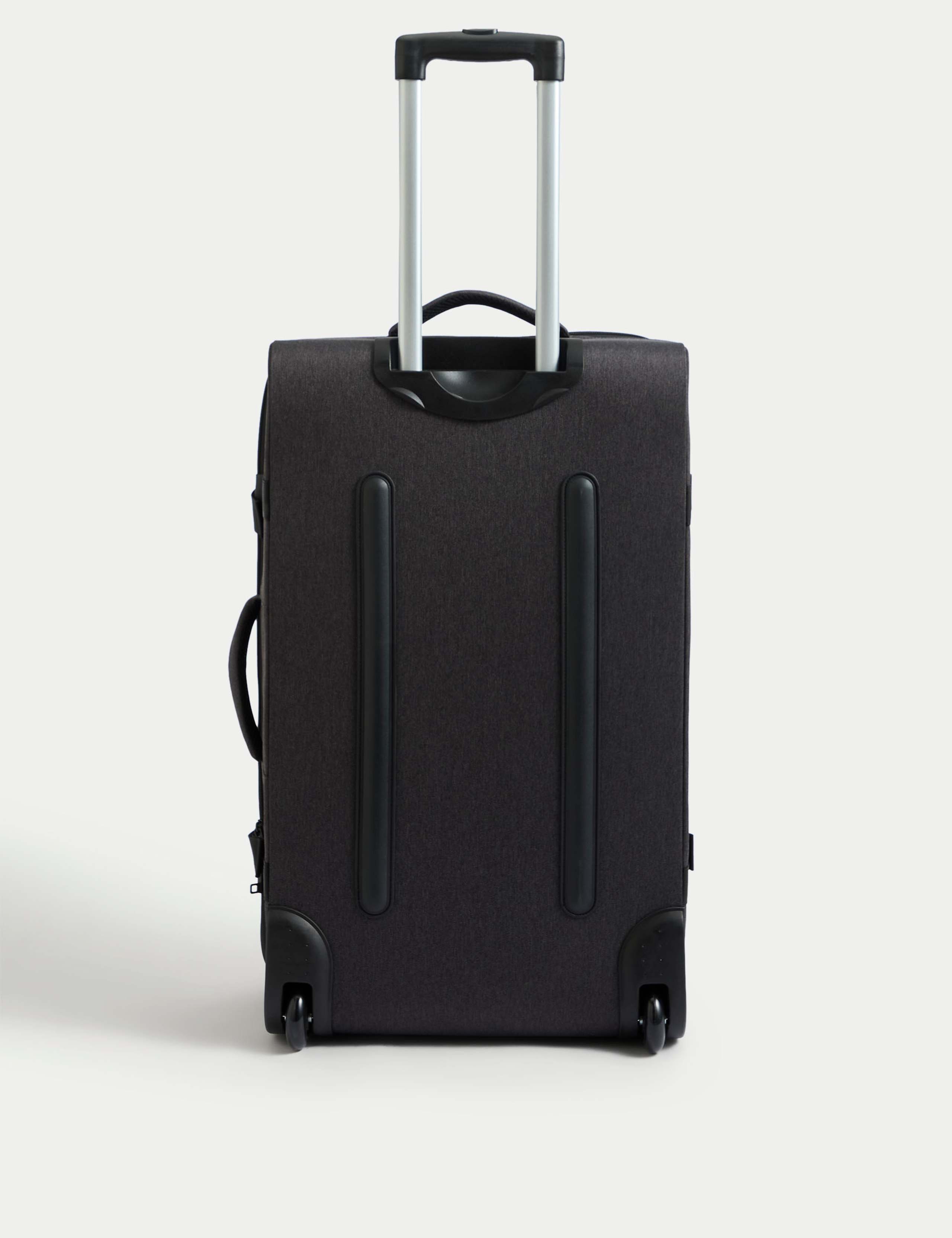 Banff Adventure 2 Wheel Soft Large Suitcase 2 of 8