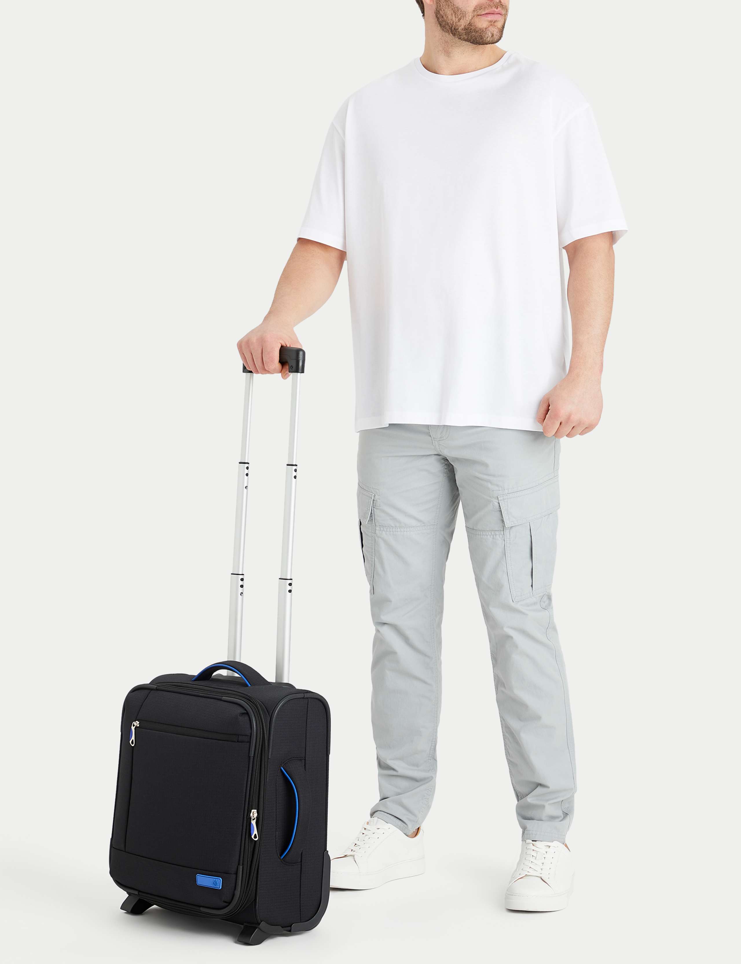 Seville 2 Wheel Soft Underseat Cabin Suitcase 5 of 5