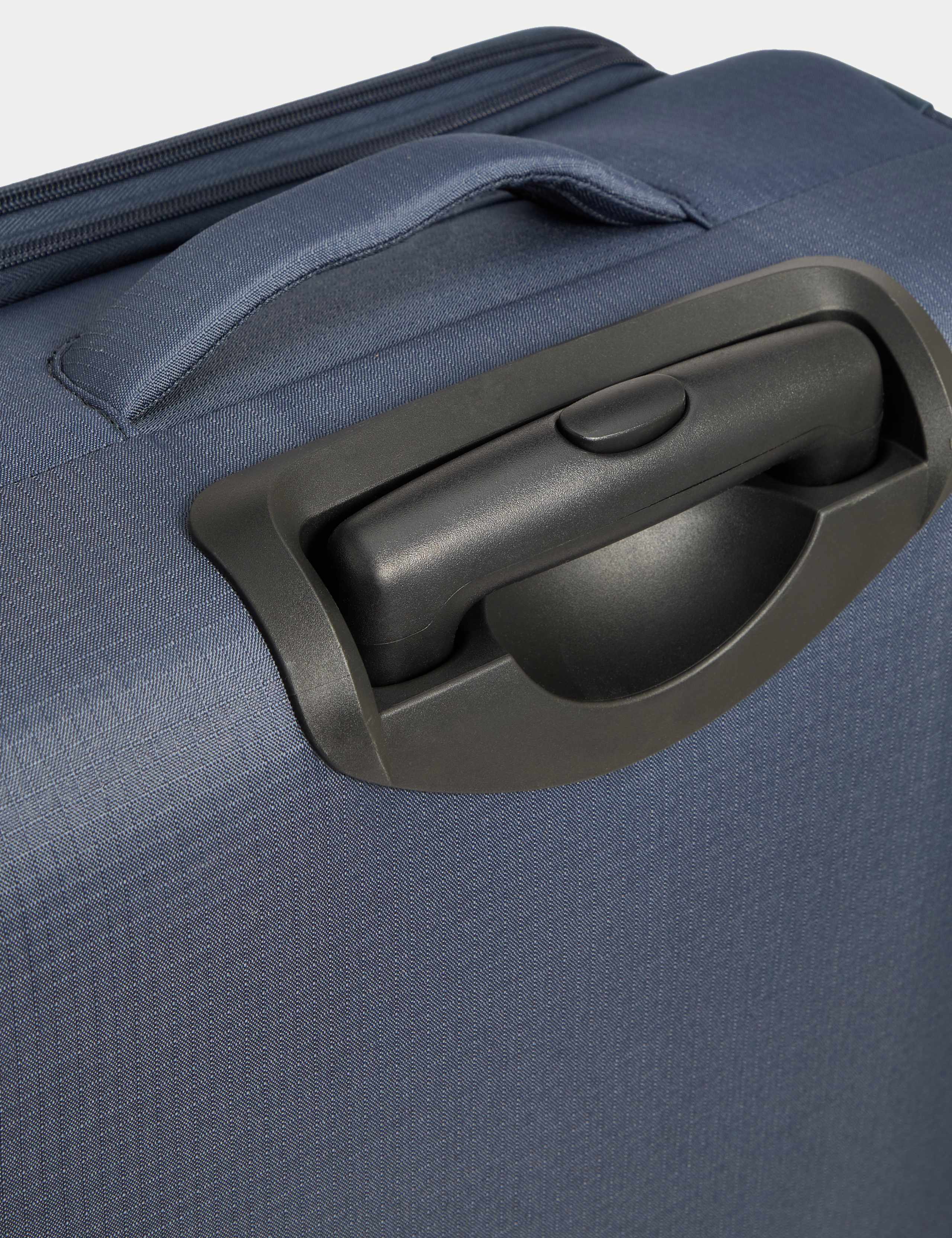 Seville 4 Wheel Soft Medium Suitcase 3 of 6