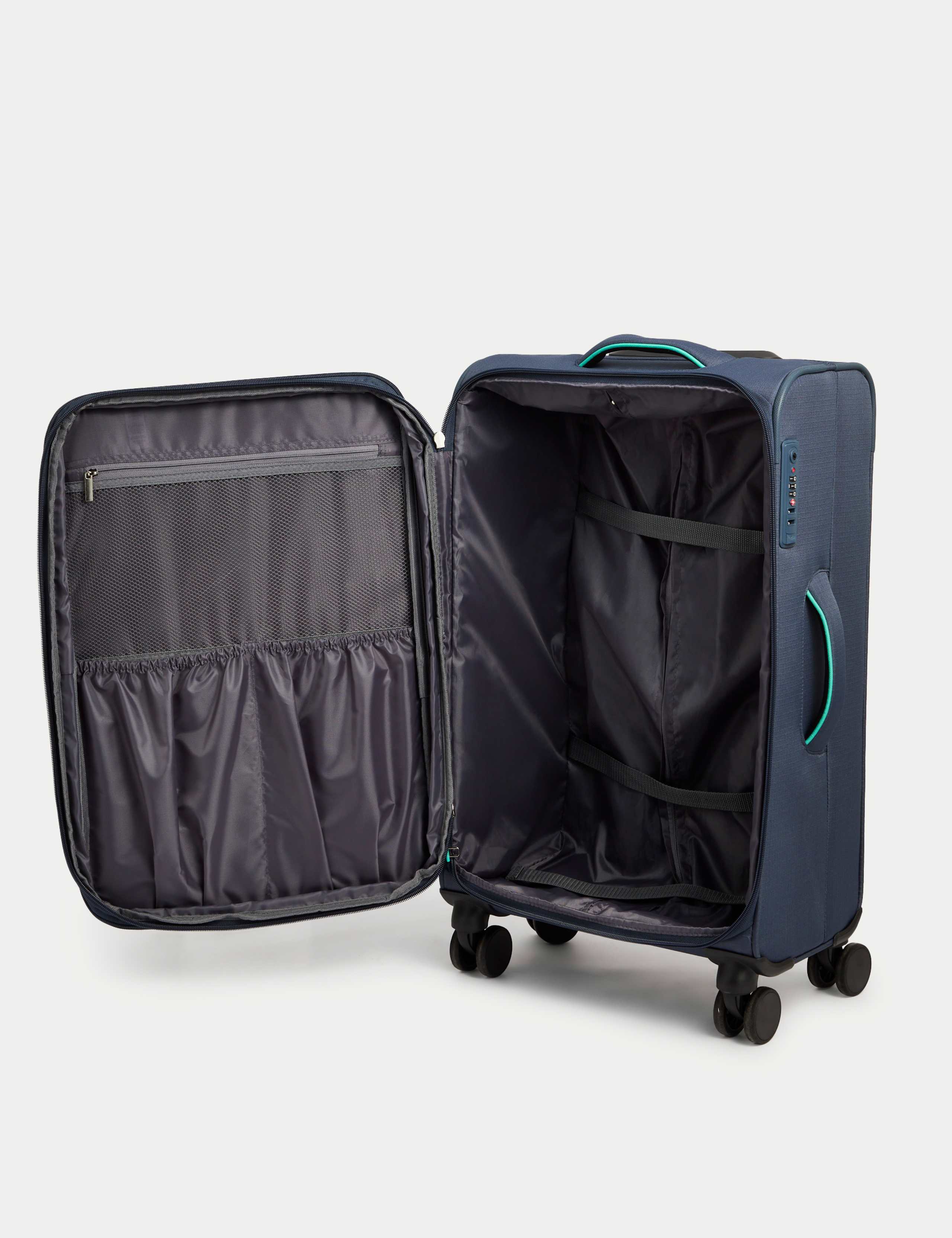 Seville 4 Wheel Soft Medium Suitcase 6 of 6