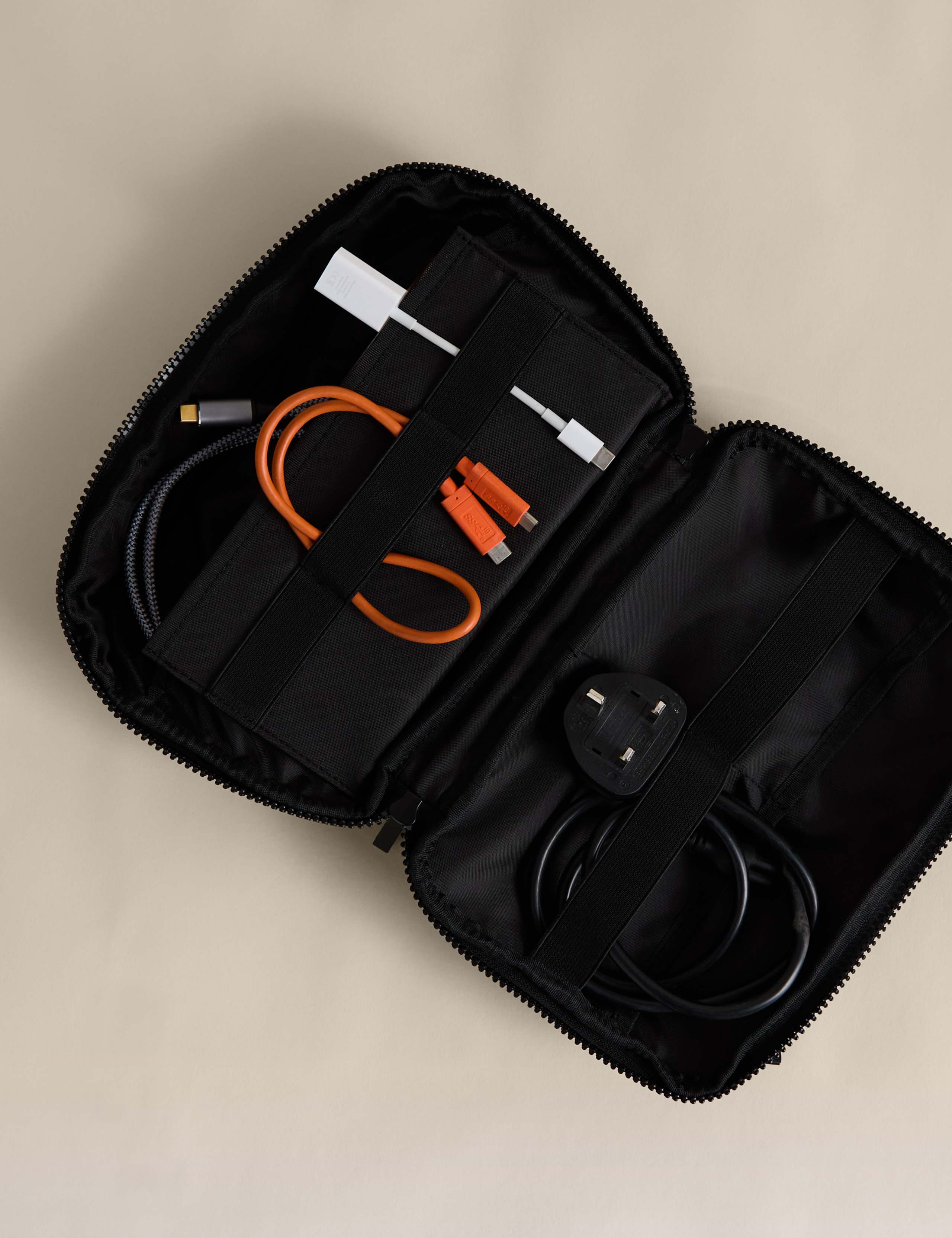 Rubberised Travel Tech Organiser 5 of 6