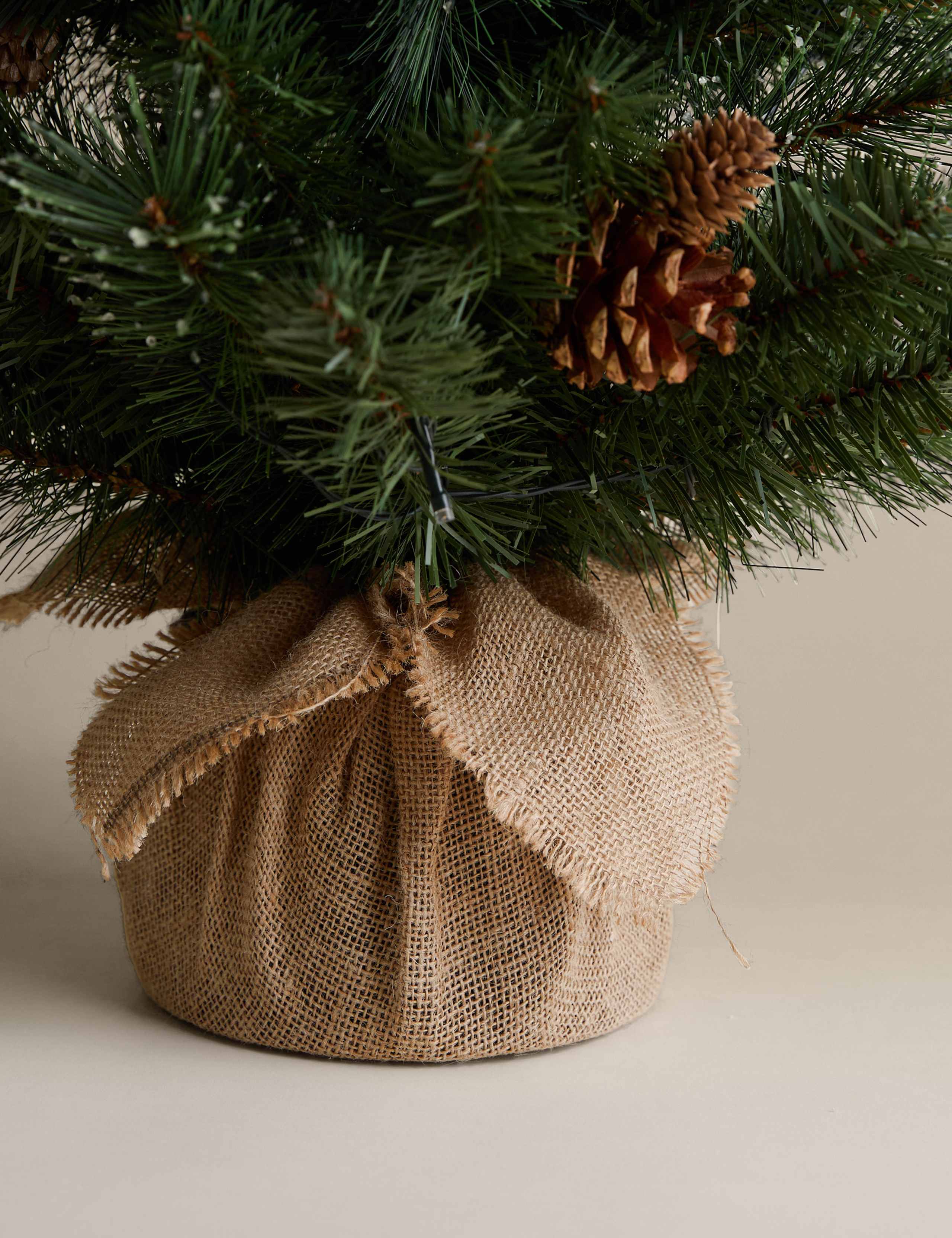 3ft Pre-Lit Berries & Pine Christmas Tree 4 of 4