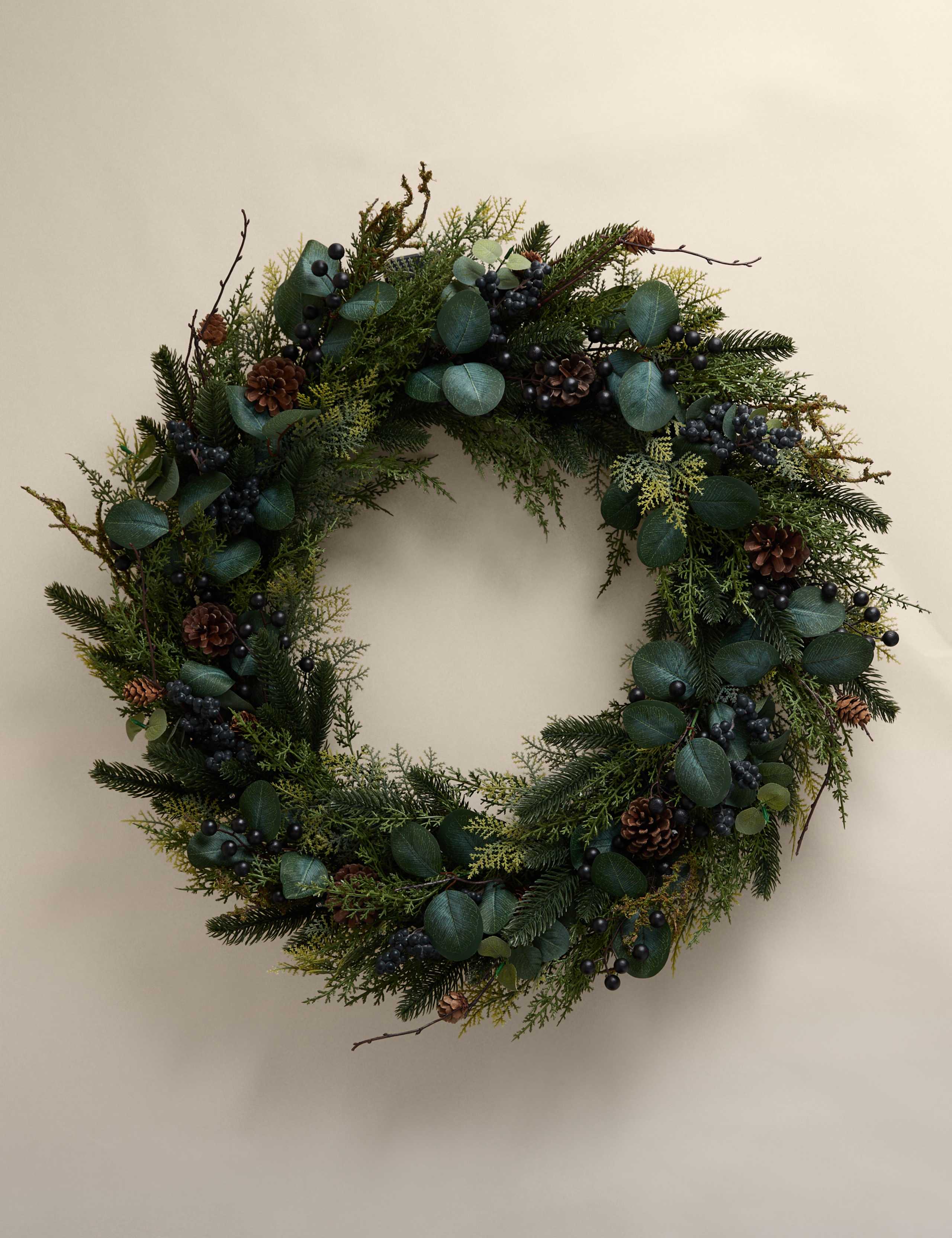 Pre-Lit Extra Large Winterberry Wreath 4 of 5