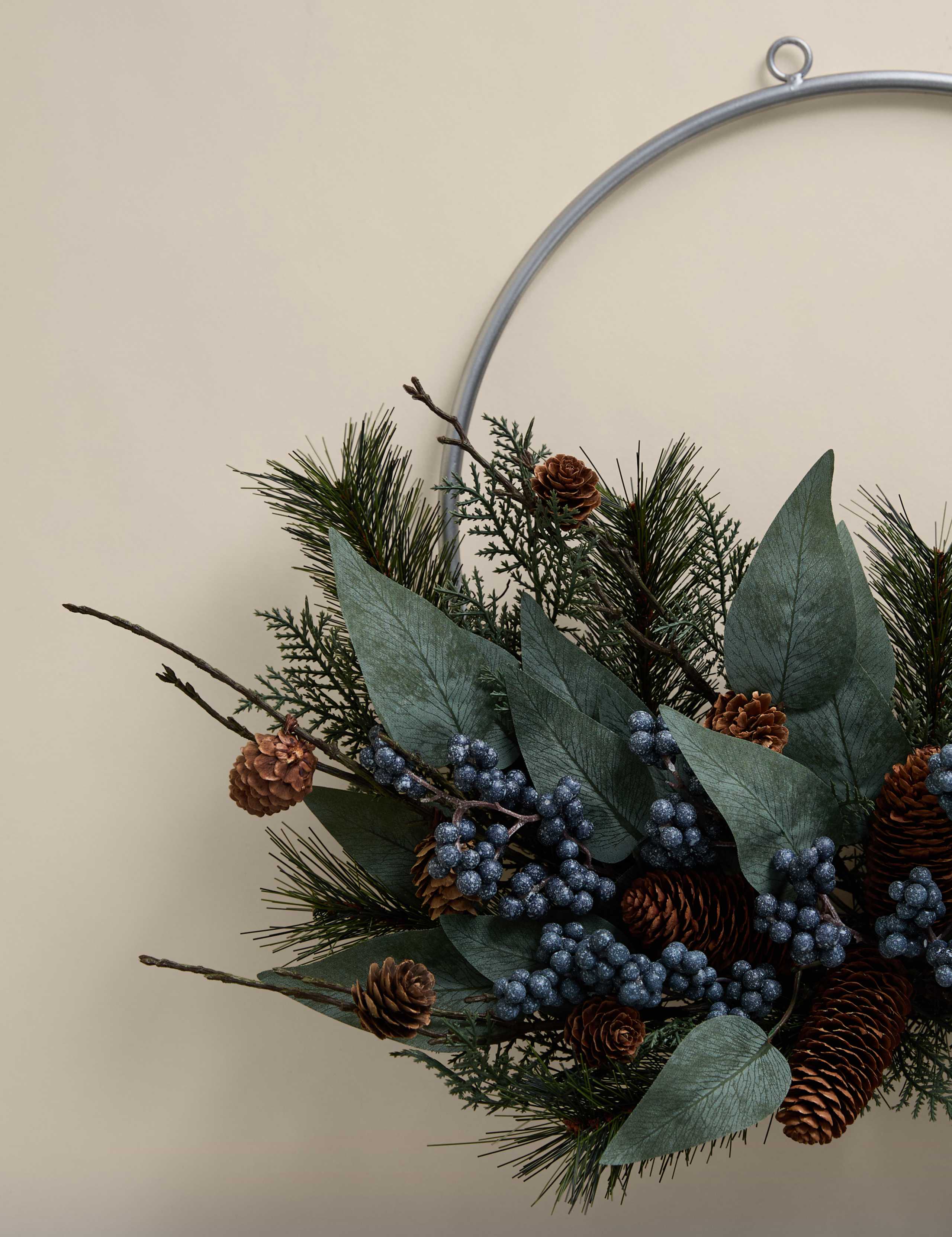 Half Metal Ring Wreath 2 of 3