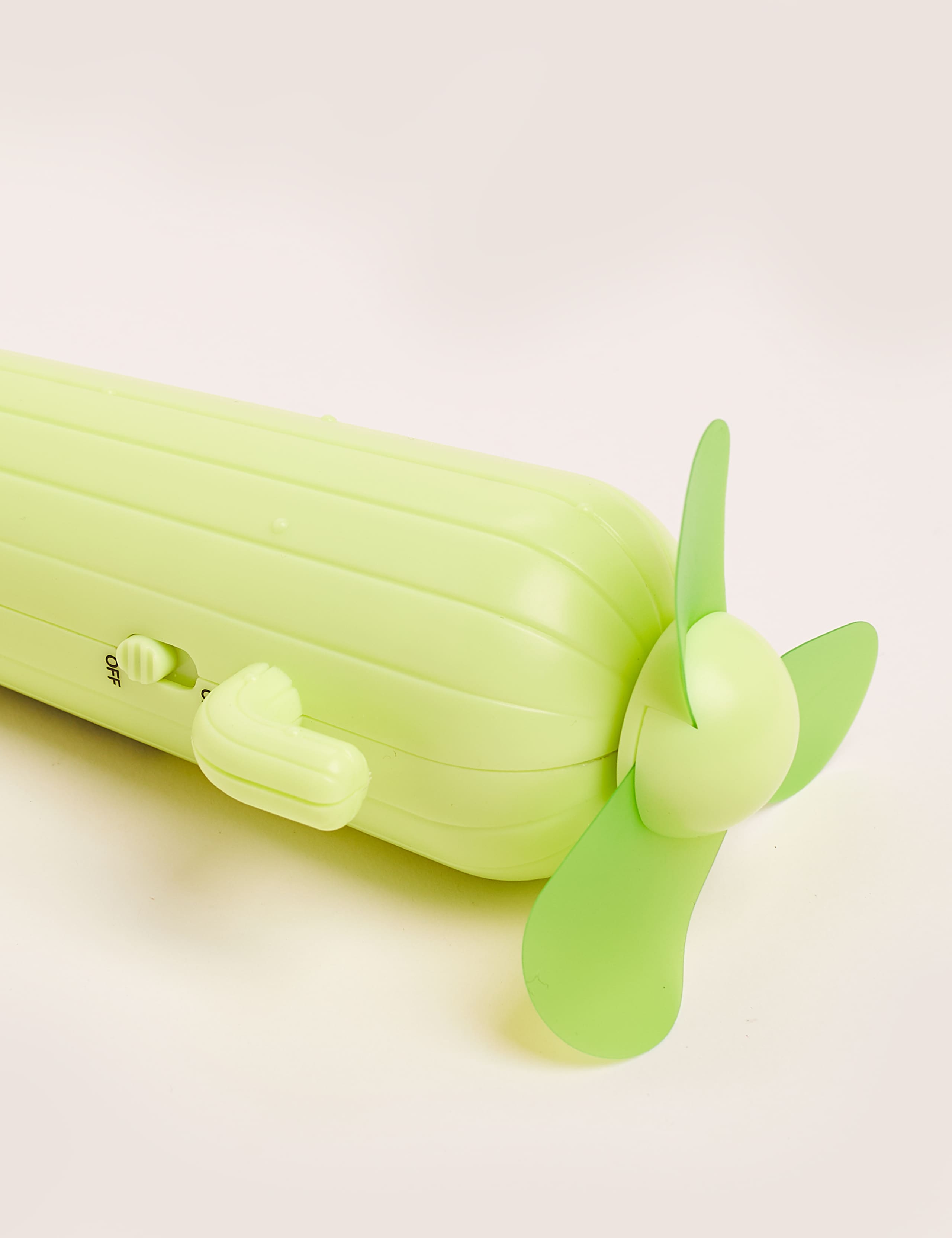 Novelty Cactus Fan 3 of 3