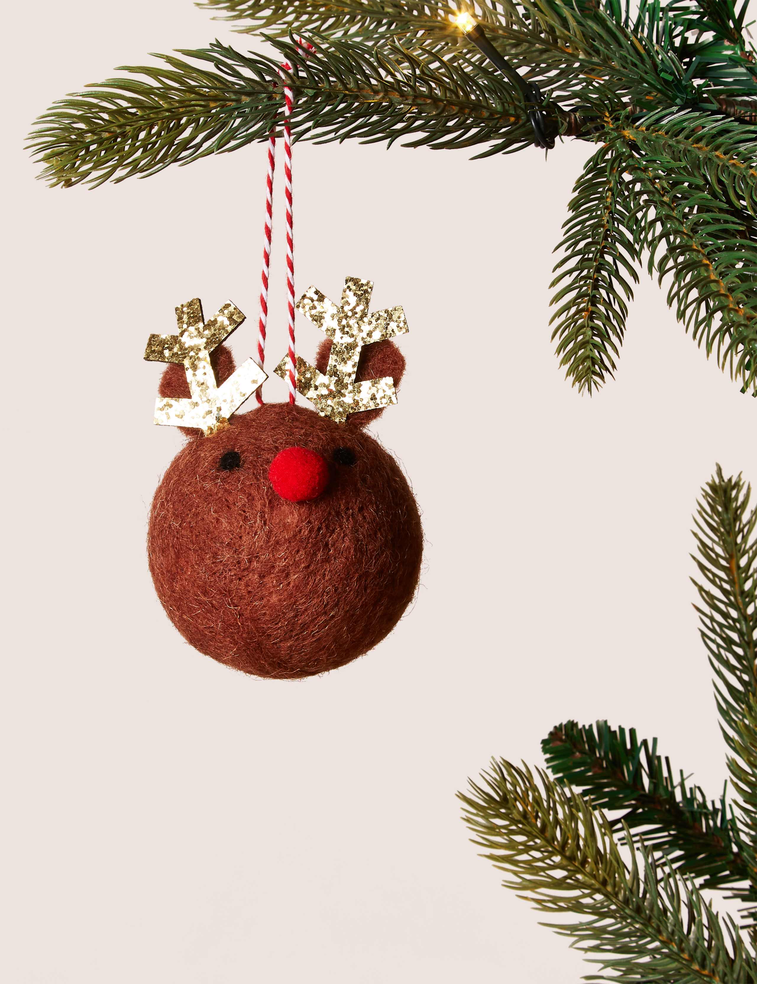 Felt Reindeer Head Christmas Decoration 1 of 2