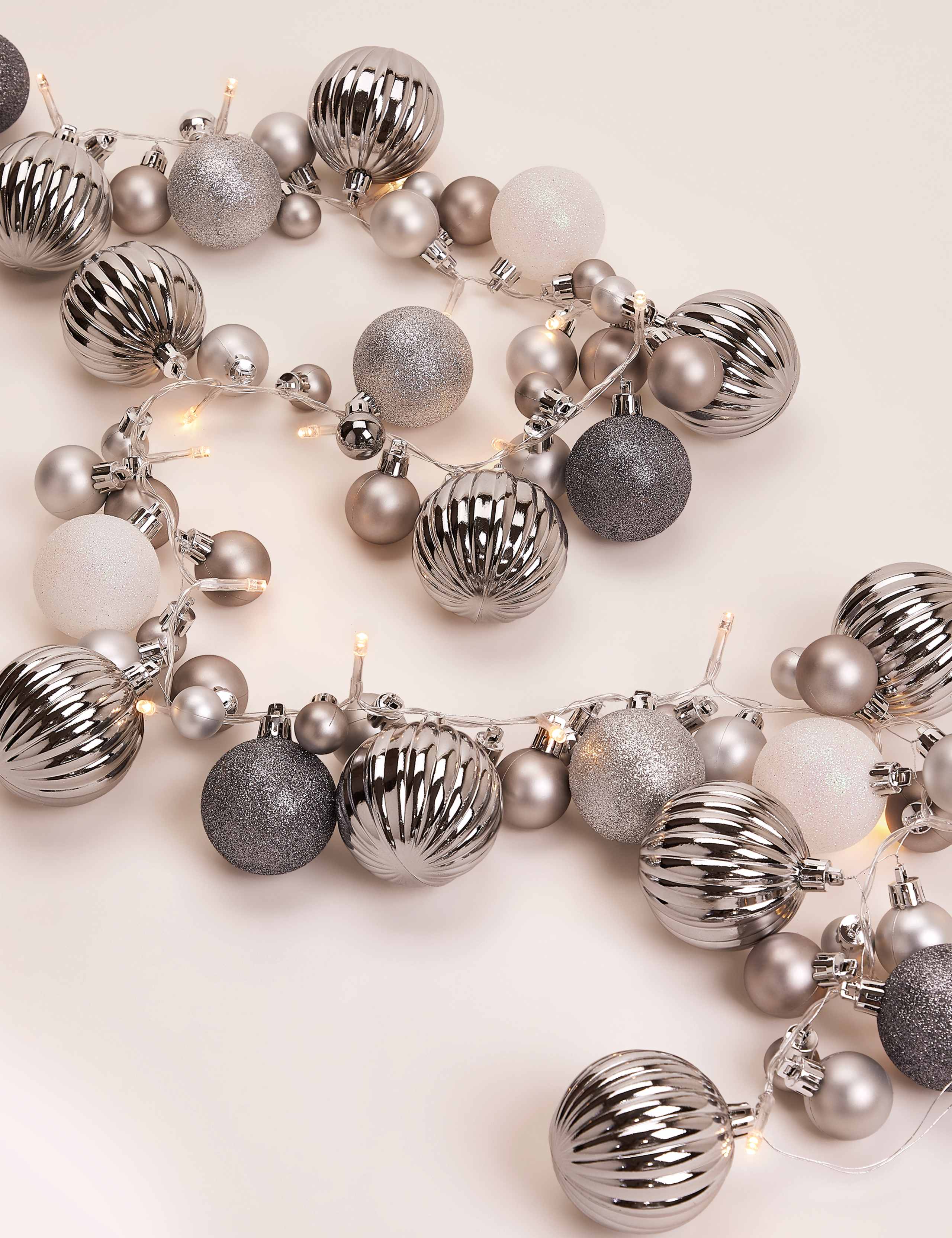 Bauble Garland Lights 1 of 4