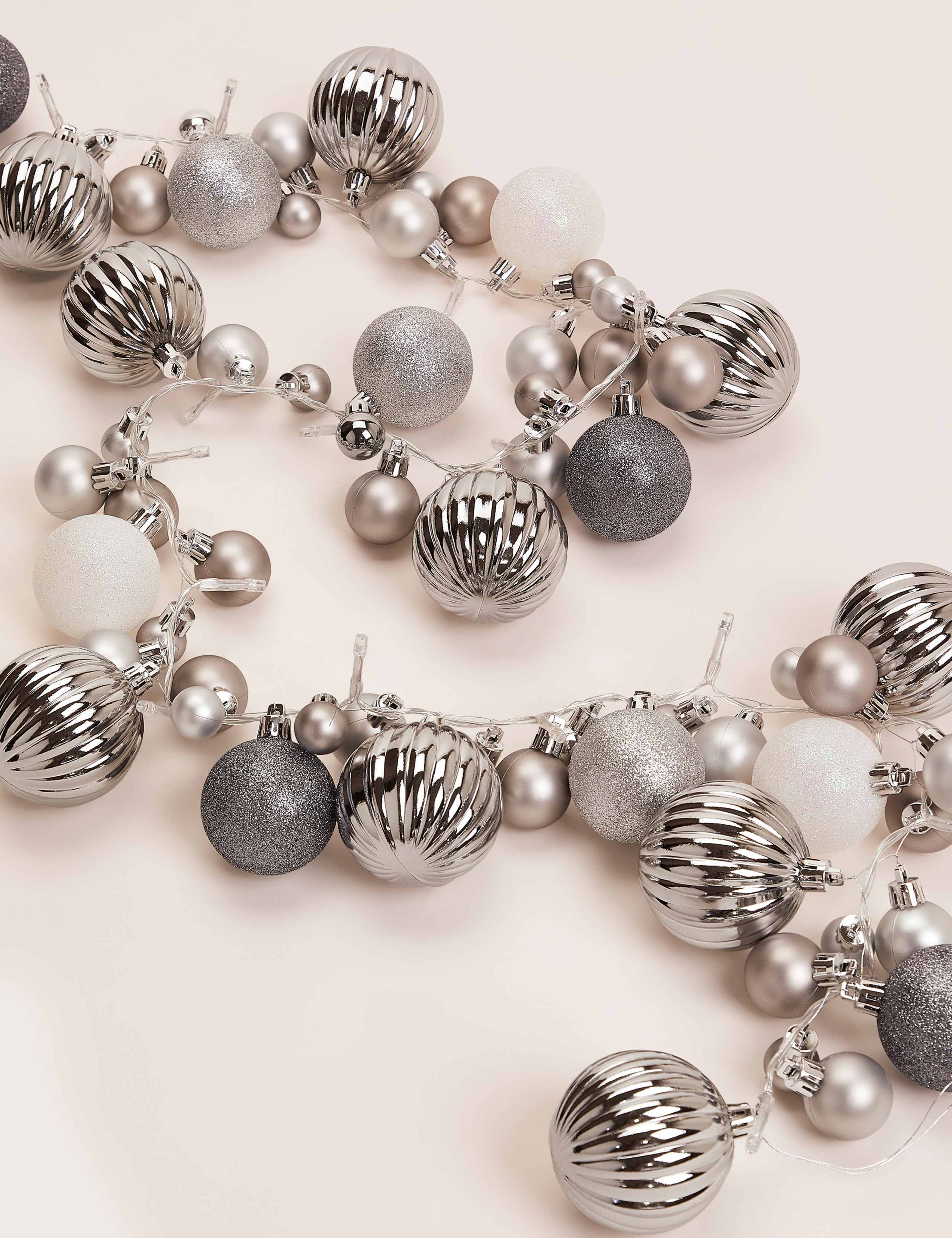 Bauble Garland Lights 2 of 4