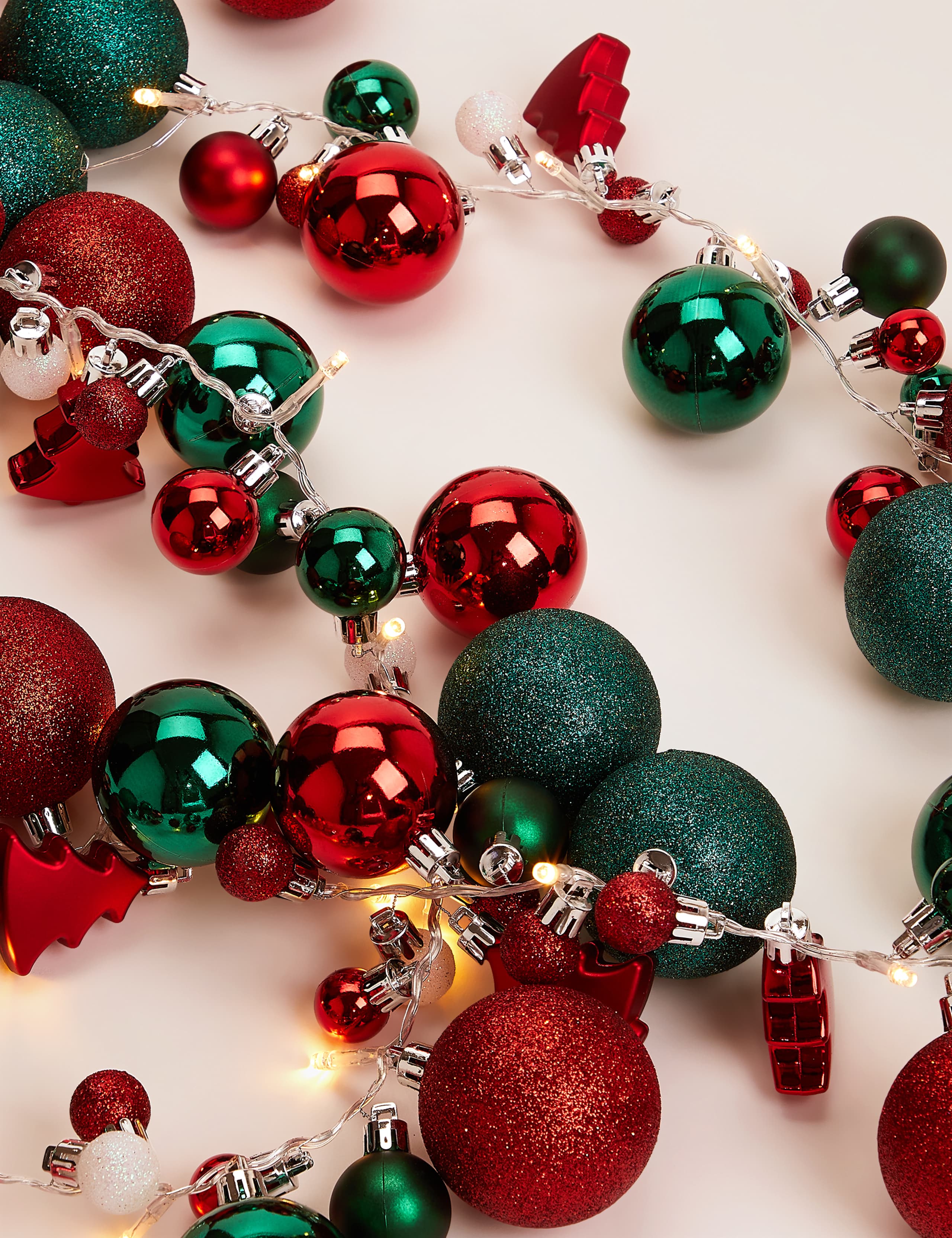 Bauble Garland Lights 1 of 3